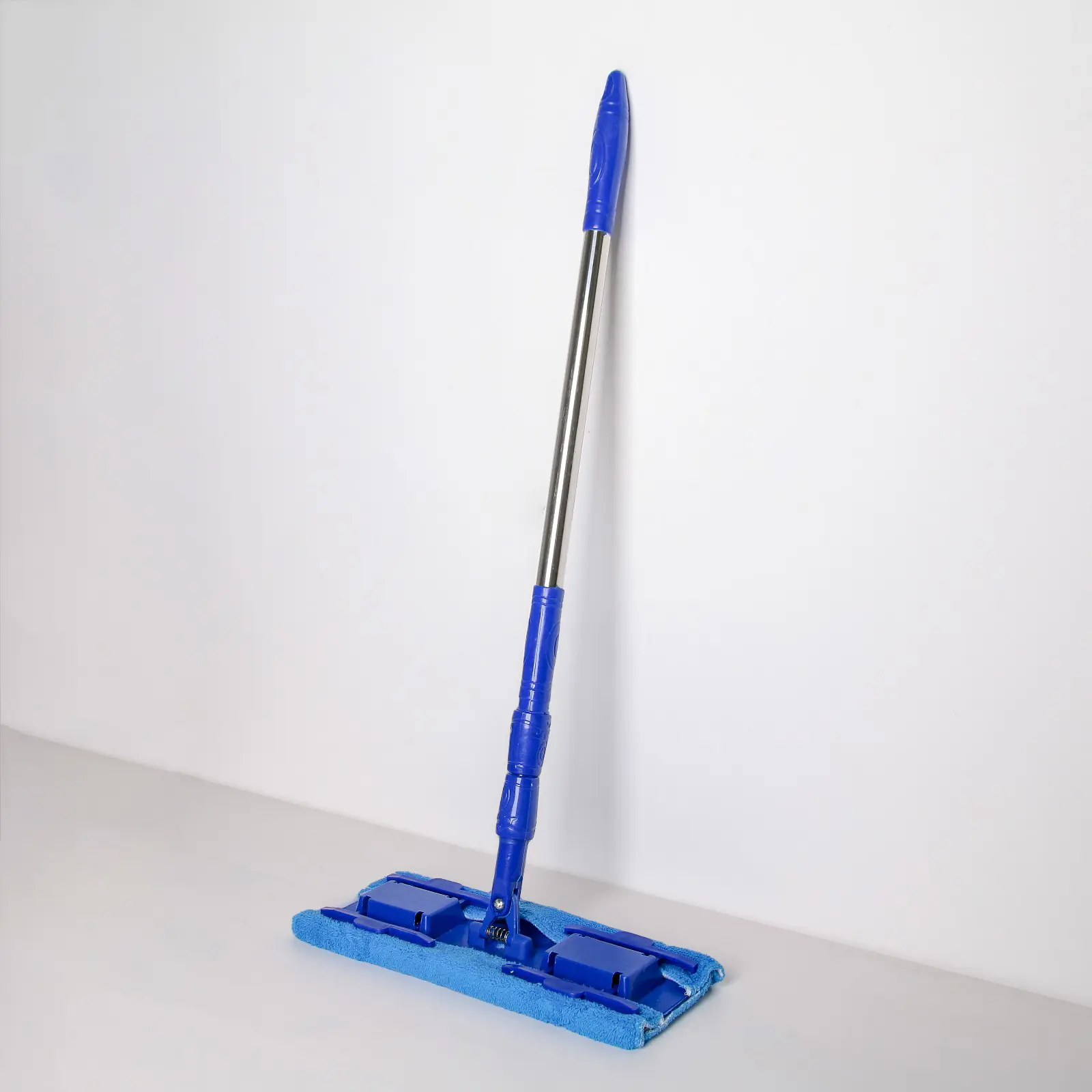 Изображение товара Швабра для пола ДОЛЯНА 2803176 микрофибра