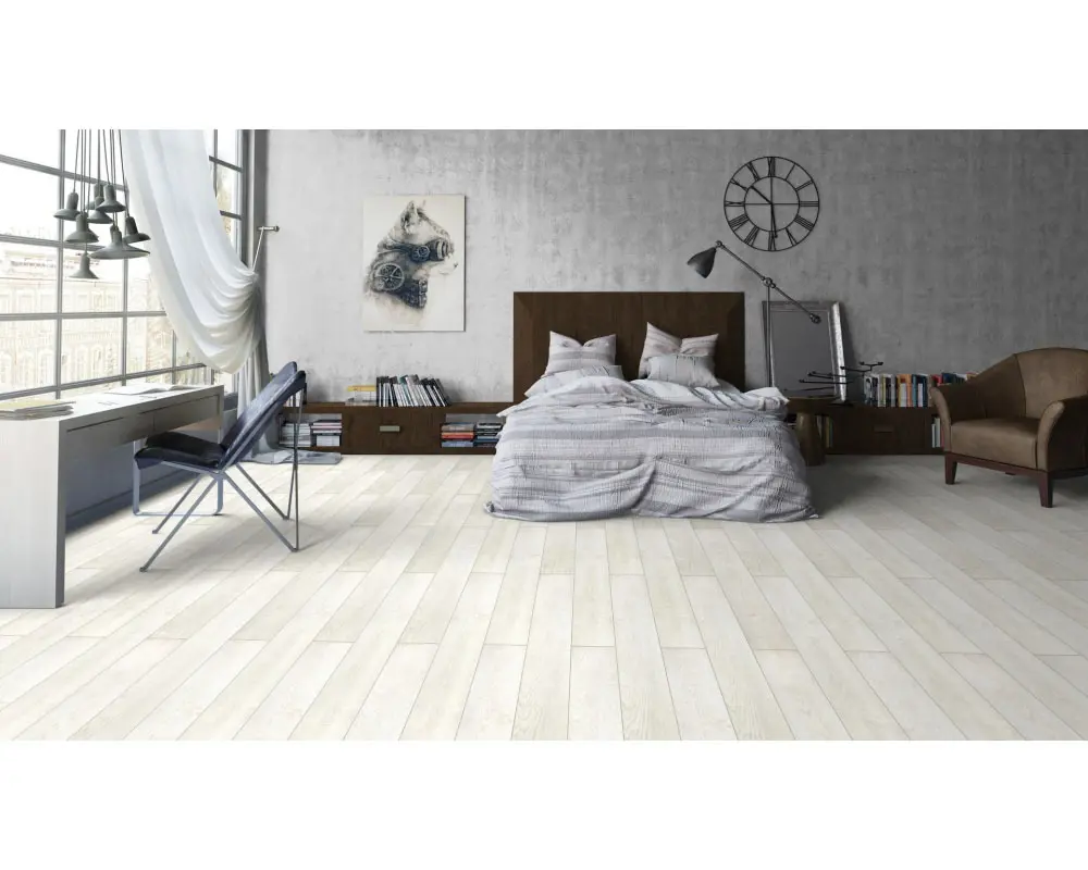 Изображение товара Ламинат Tarkett Pilot Эрхарт белый 10 мм 33 класс, фаска, 1.23 м²