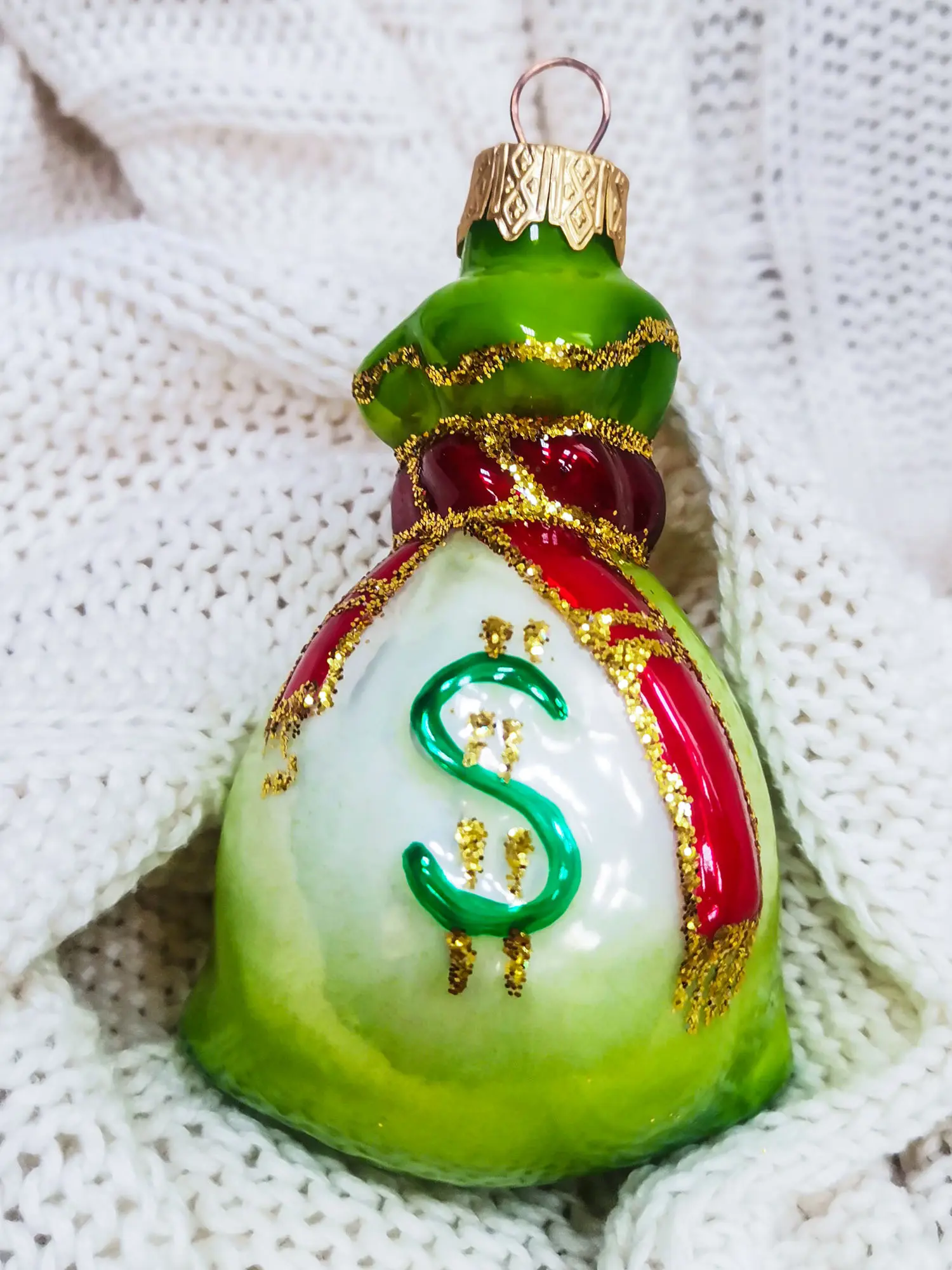 Изображение товара Елочная игрушка Денежный мешок Коломеев ФУ-230 9 см х 4 см разноцветный