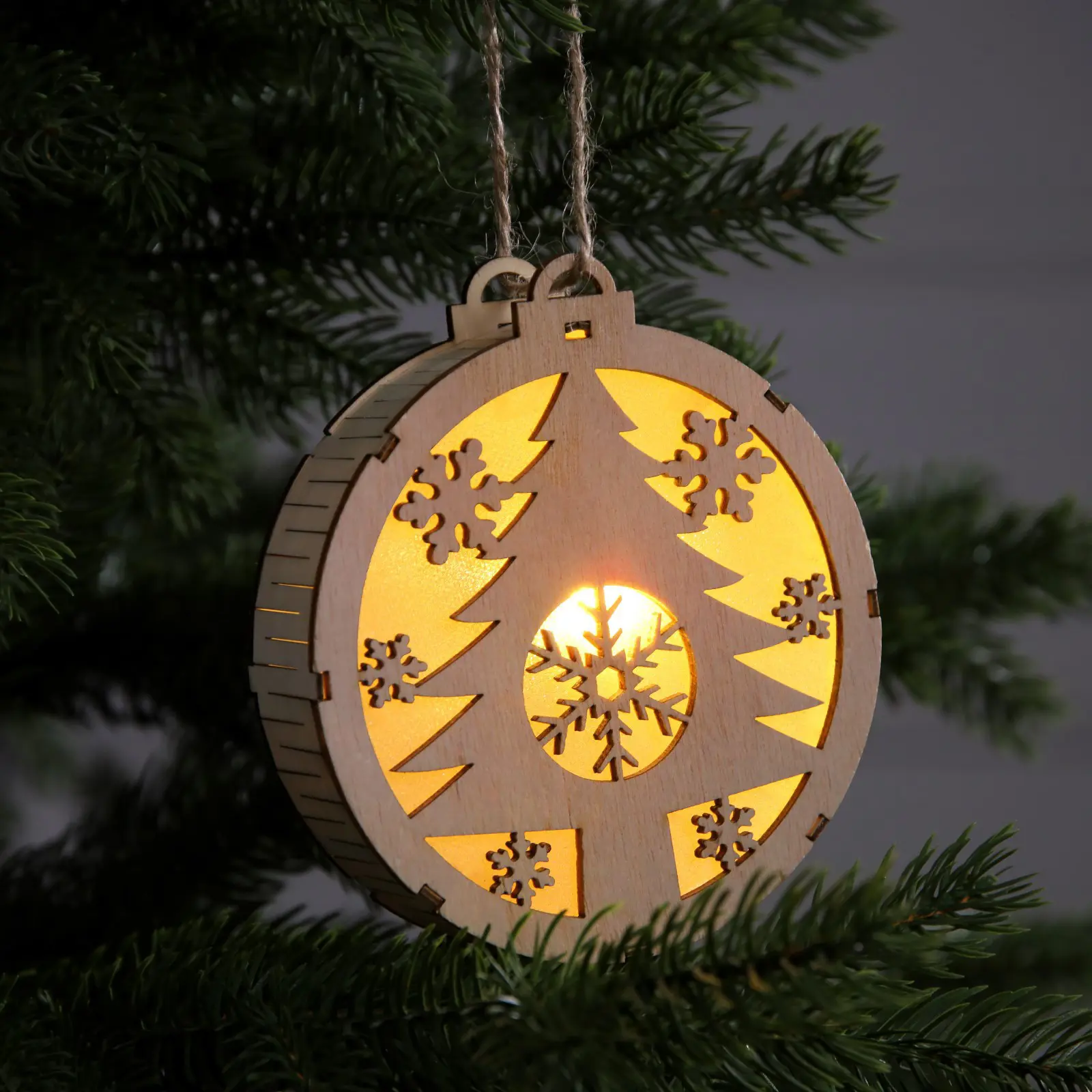 Изображение товара Елочная игрушка Ёлочка Luazon lighting 9594135 12 см бежевый