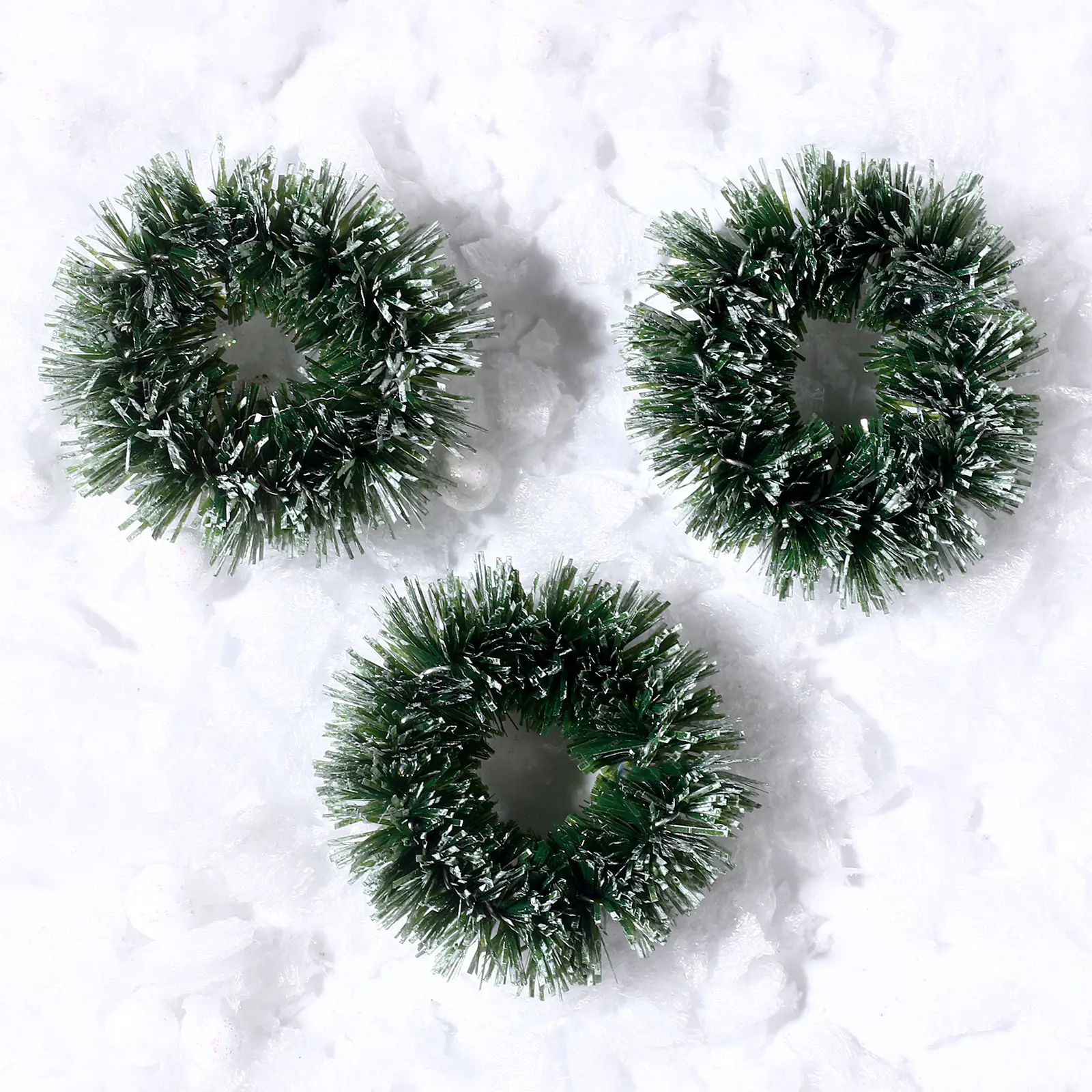 Изображение товара Декоративный предмет Зимнее волшебство 9563491 ø 3 см с декором 3 шт