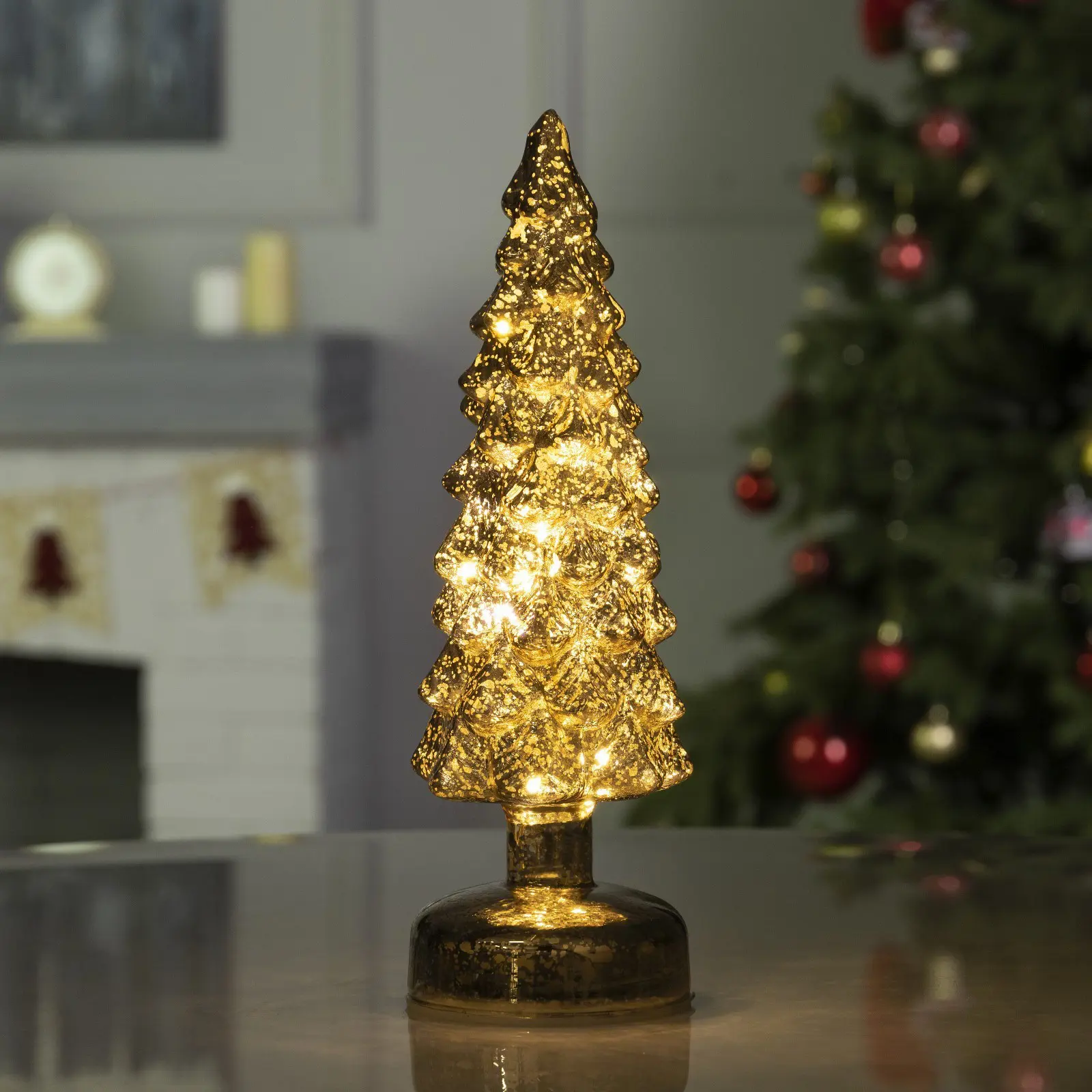 Изображение товара Светящаяся электрическая фигура Золотистая ёлка для дома Luazon lighting h 9 см разноцветный