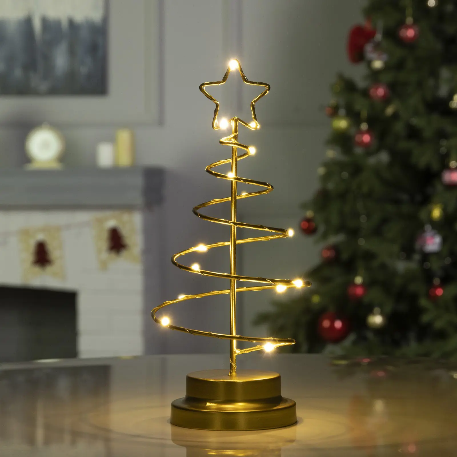 Изображение товара Светящаяся электрическая фигура Ёлка золотистая для дома Luazon lighting h 15 см разноцветный