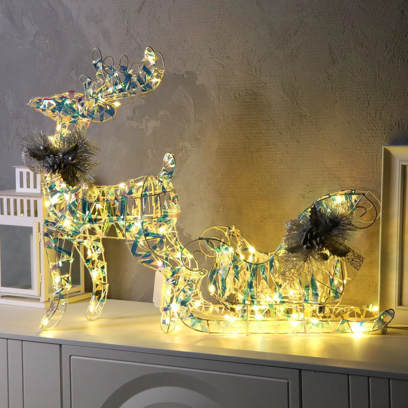 Изображение товара Светящаяся электрическая фигура Олень с санями для дома Luazon lighting h 23 см разноцветный