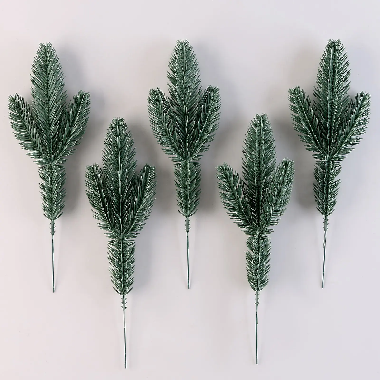 Изображение товара Декоративный предмет Веселый праздник 9944100 ø 8 см с декором