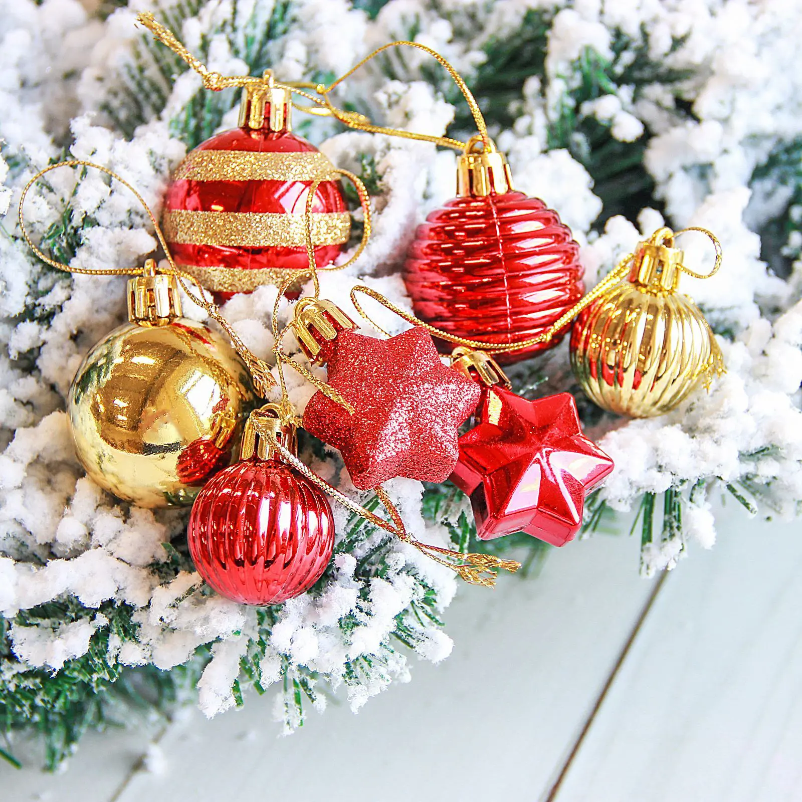 Изображение товара Набор елочных игрушек Серпантин Зимнее волшебство 2122893 18.5x12 см разноцветный 21 шт