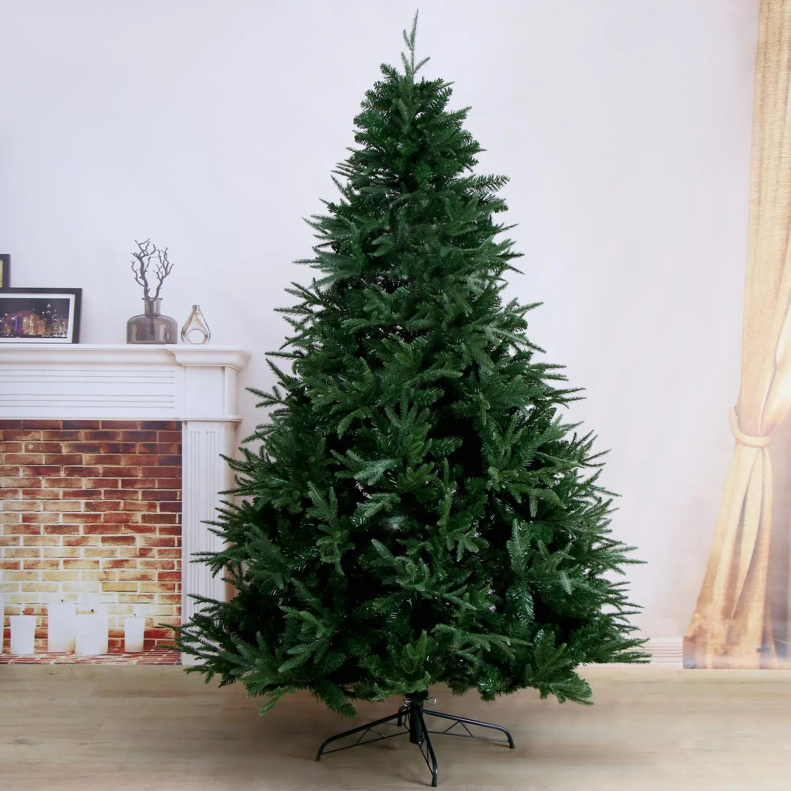 Изображение товара Ель новогодняя искусственная Зимнее волшебство 185439 Королевская 210 см