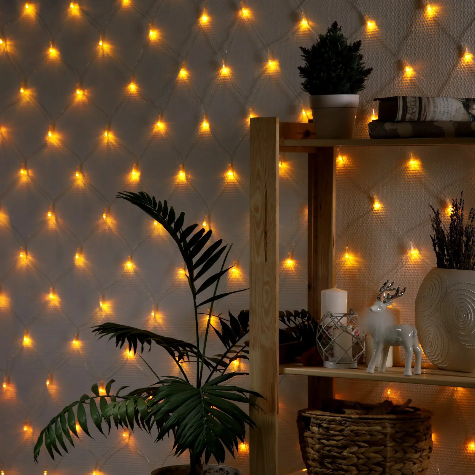 Изображение товара Электрогирлянда комнатная Luazon lighting сеть 1.6x1.6 м 144 ламп желтый 8 режимов работы