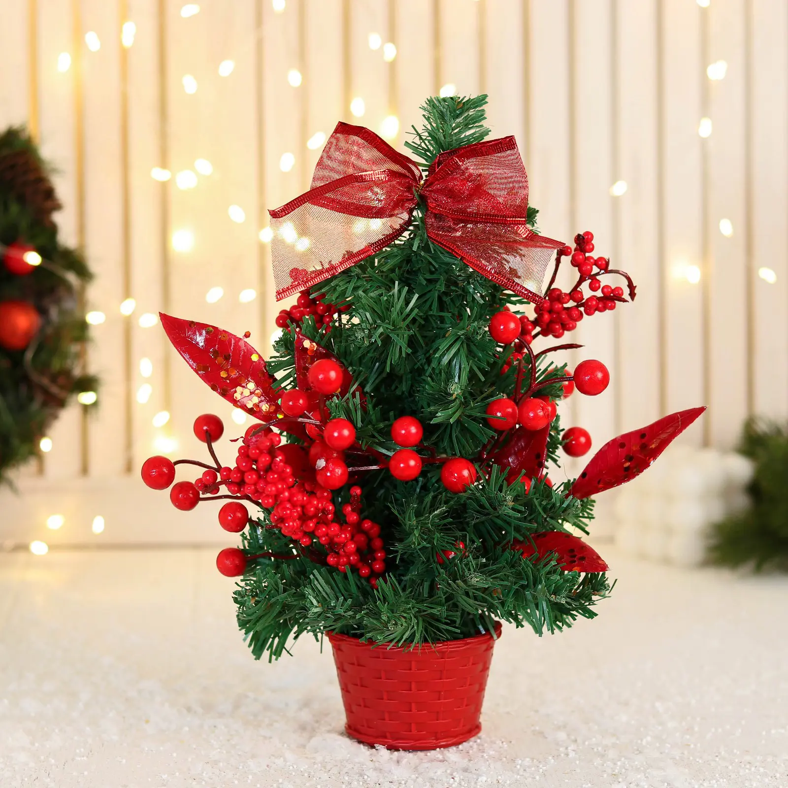 Изображение товара Ель новогодняя искусственная Зимнее волшебство Праздничная 14x26 см