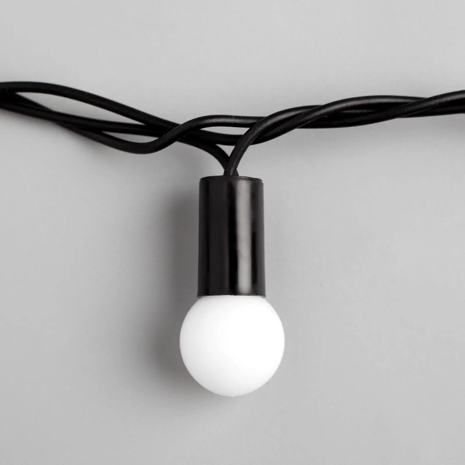 Изображение товара Электрогирлянда наружная Luazon lighting нить 10 м 100 ламп белый 8 режимов работы