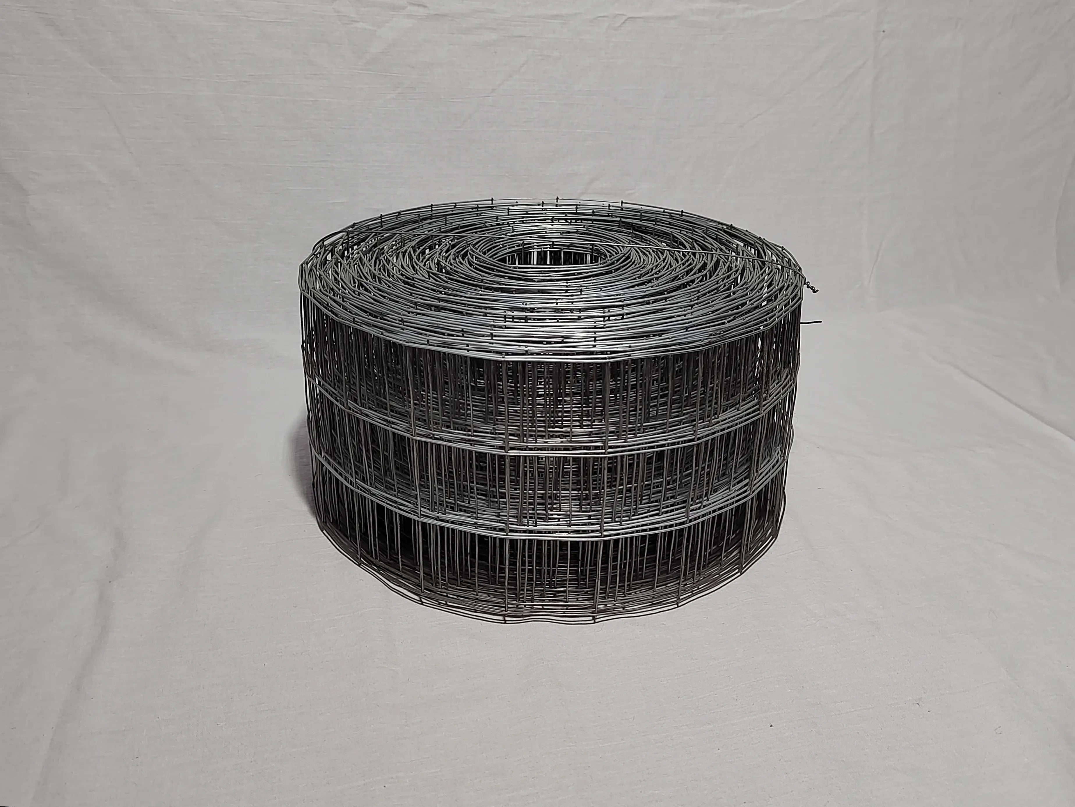 Изображение товара Сварная сетка 1.3мм 0.15x50м 50x50мм