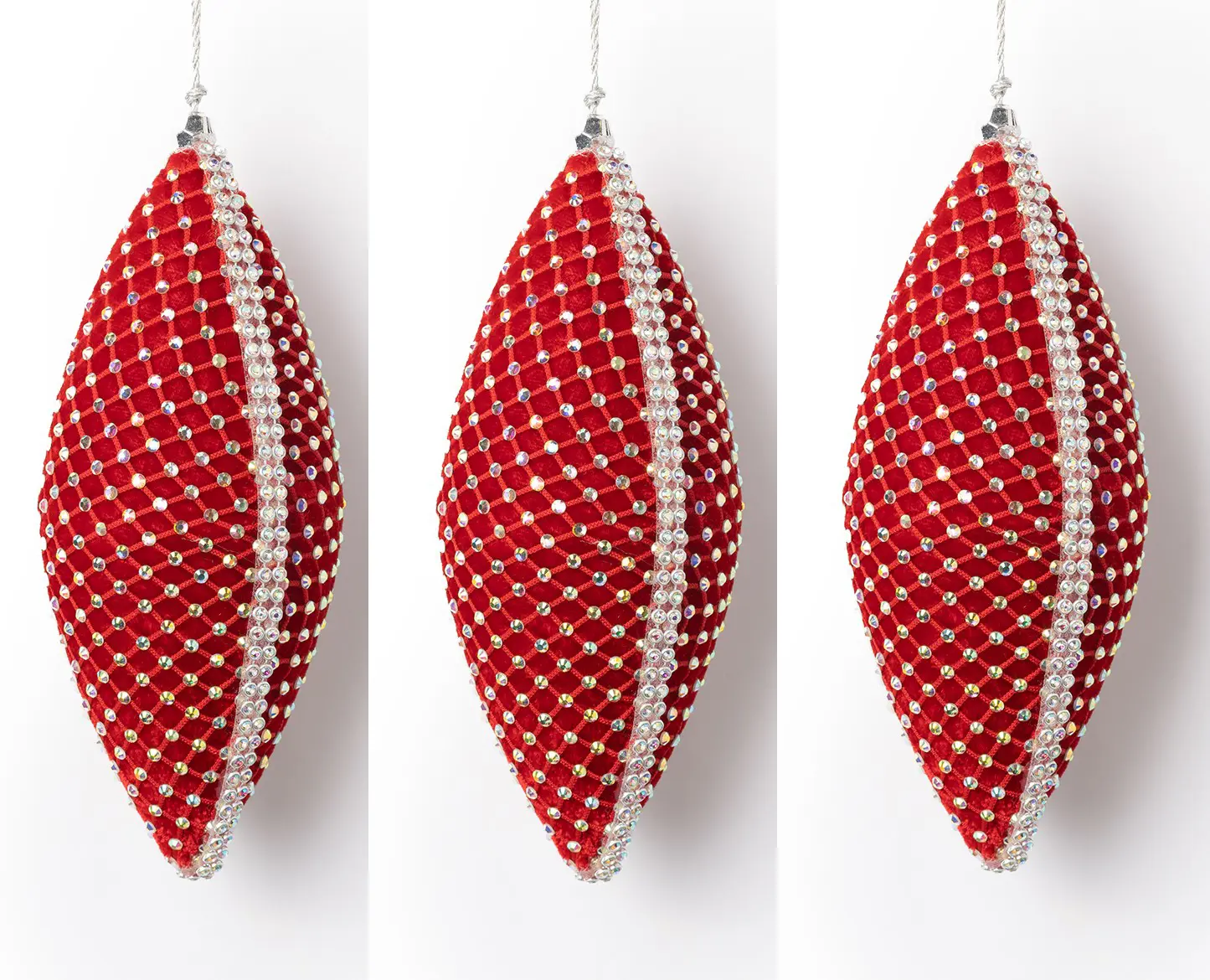 Изображение товара Набор Karlsbach 15304 из 3-х красных конусов с серебристыми стразами 15 см