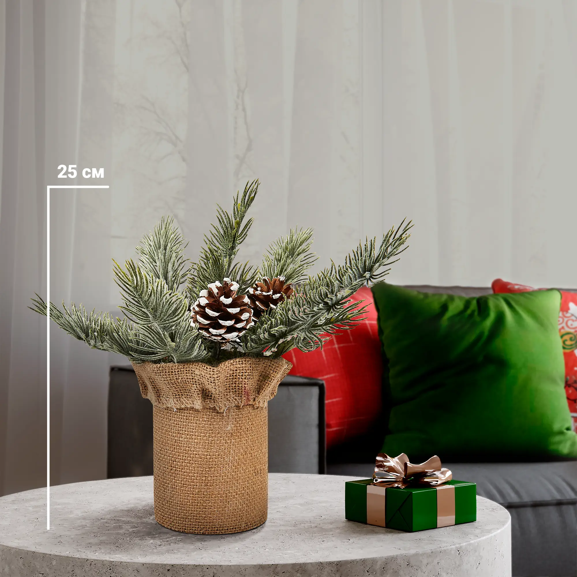 Изображение товара Новогоднее украшение Еловые ветки