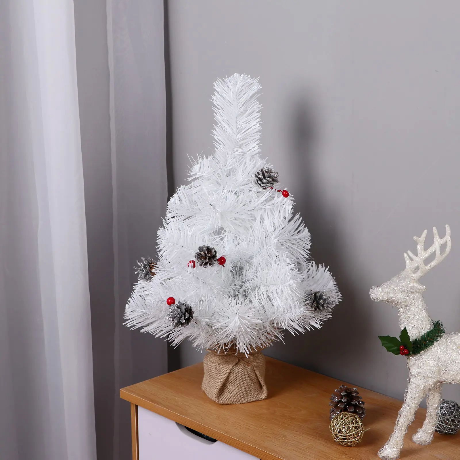 Изображение товара Ель новогодняя искусственная Simaland 10111371 Скандинавия заснеженная 55 см