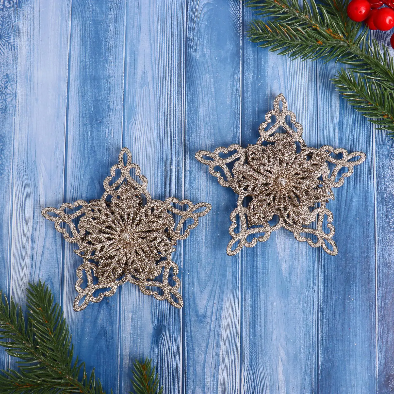 Изображение товара Набор елочных игрушек Звёзды кружевные блеск Зимнее волшебство 6947606 10 см х 10 см жёлтый/золотой 2 шт