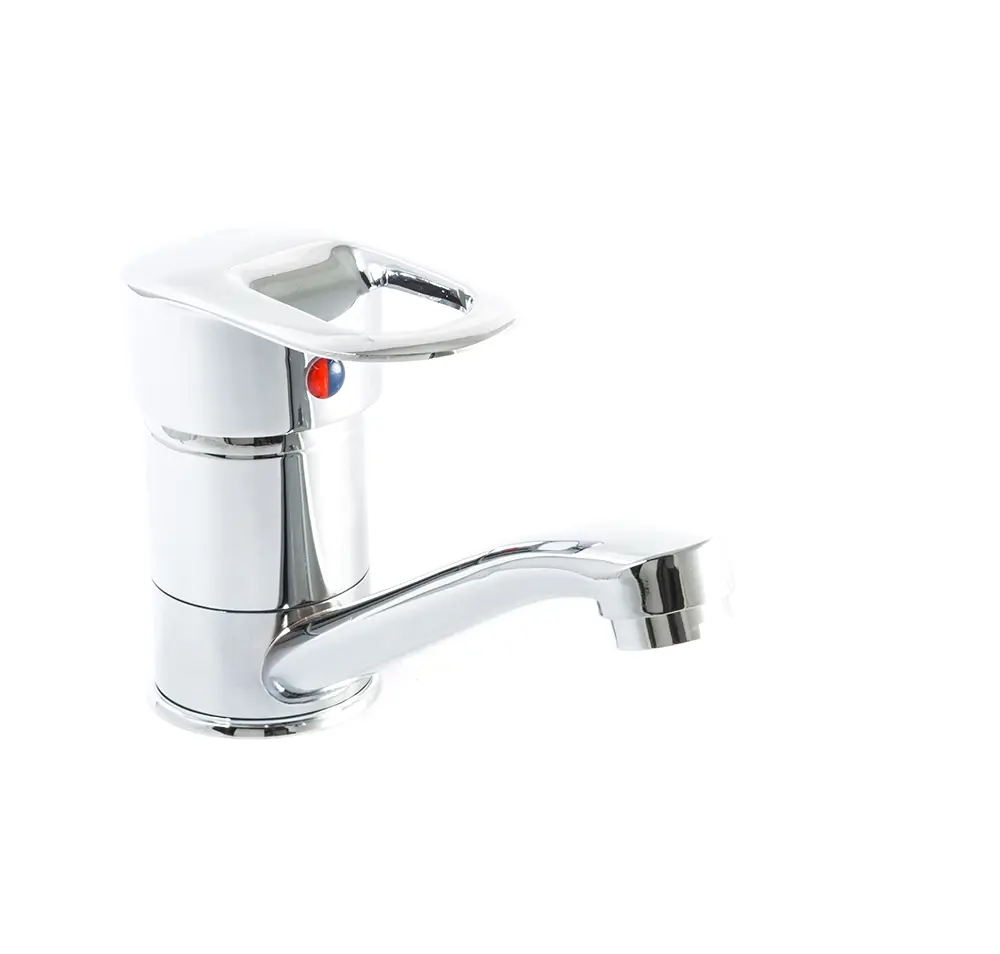 Изображение товара Смеситель для кухни Santrek Aqua-635 SB09/SB100 короткий нос на гайке излив 9 см цвет хромированный