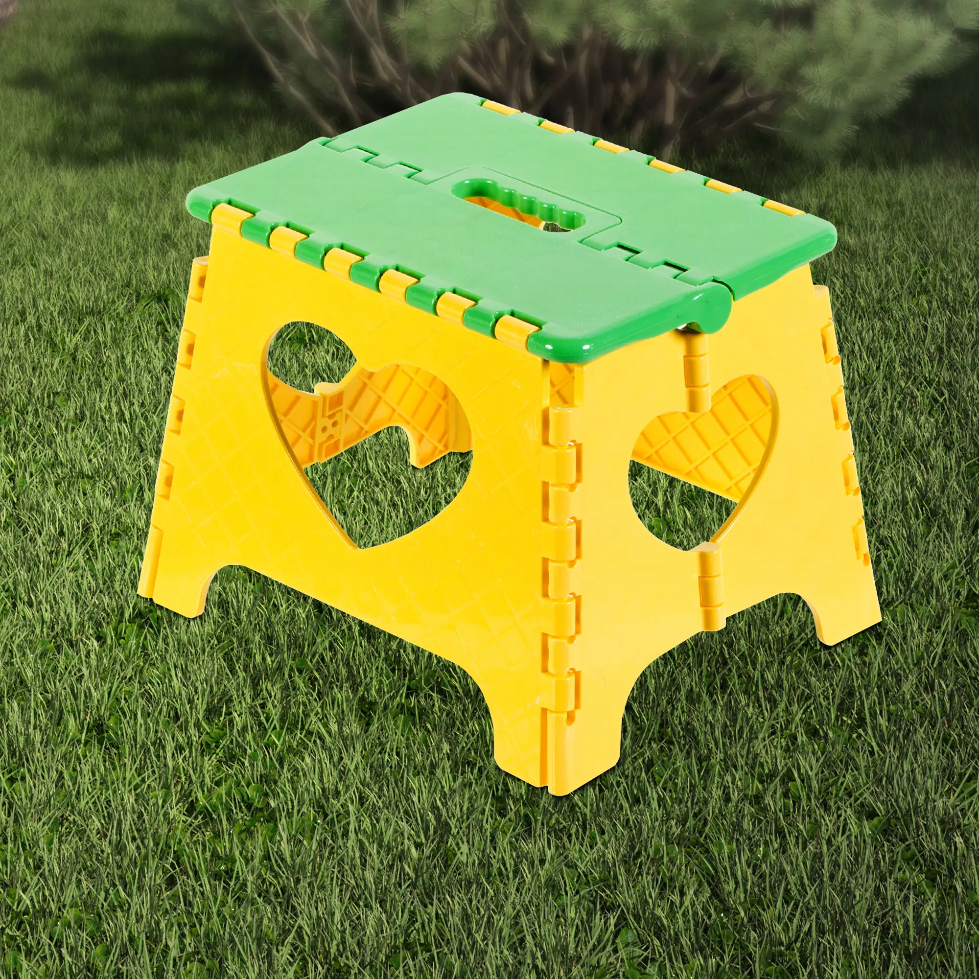 Изображение товара Складной садовый табурет из пластика яркий легкий компактный