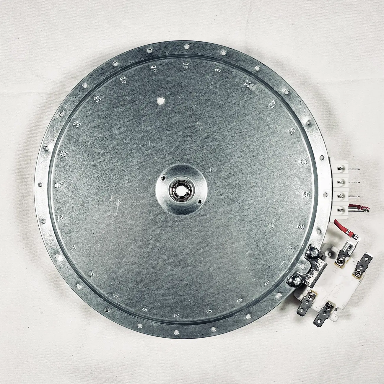 Изображение товара Конфорка для электроплиты 175 мм/200 мм 3 спиральная Kuche Asp 010 Hlc-18-17 металл цвет серый/серебристый