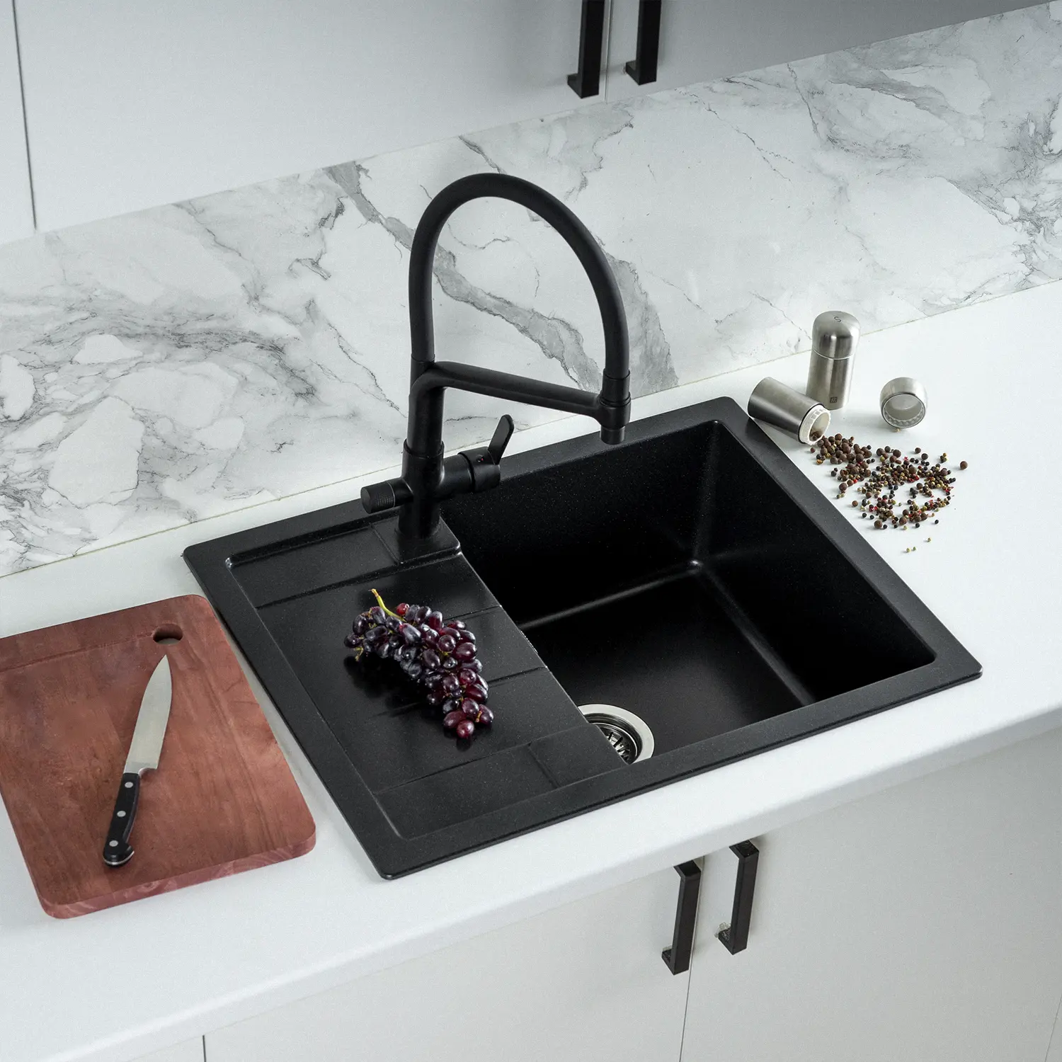 Изображение товара Мойка для кухни из искусственного камня Gerhans B22-25 оникс 650х500мм