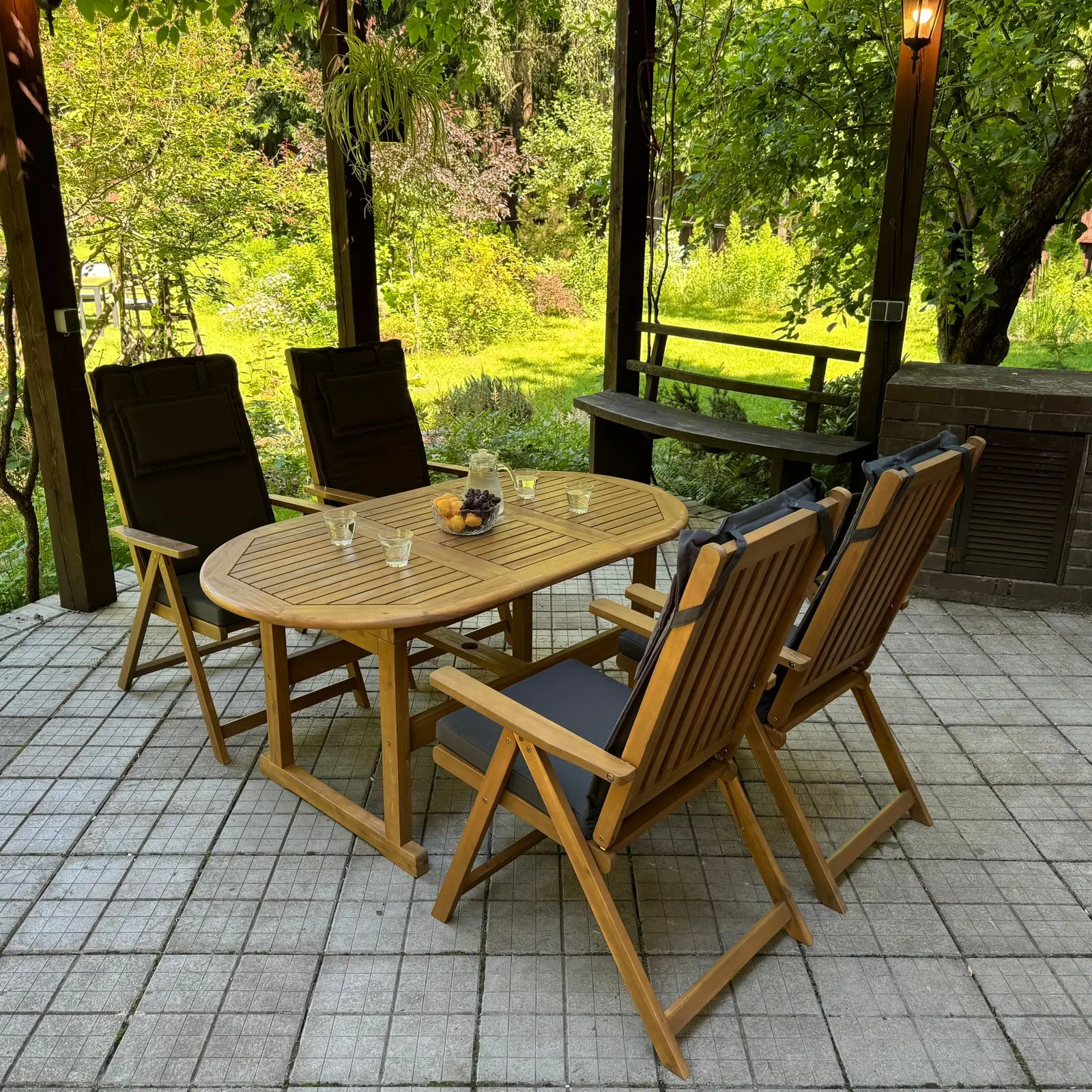 Изображение товара Набор обеденной мебели для сада Royal family 464-51 дерево акация 5 предметов