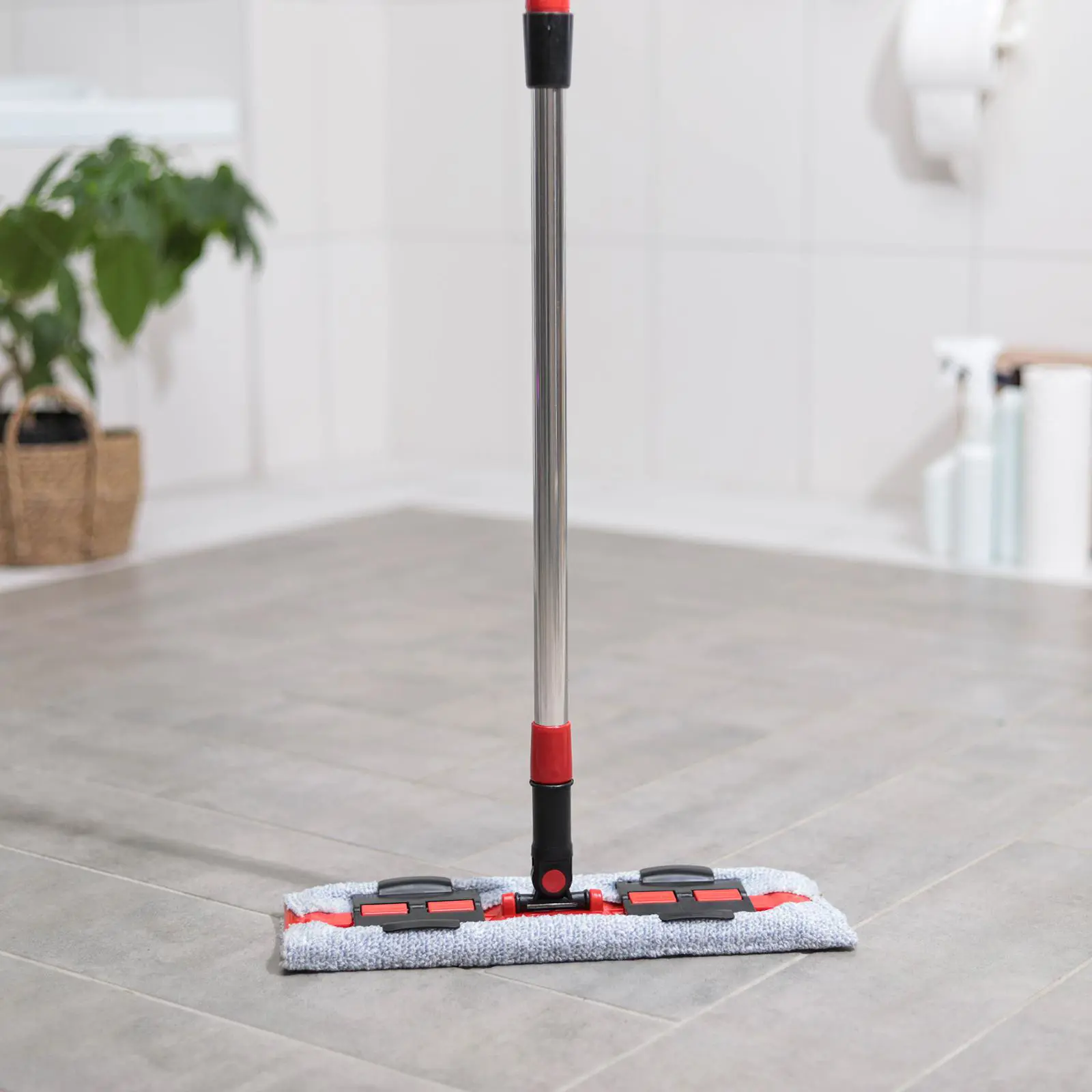 Изображение товара Швабра для пола ДОЛЯНА 2522095 микрофибра