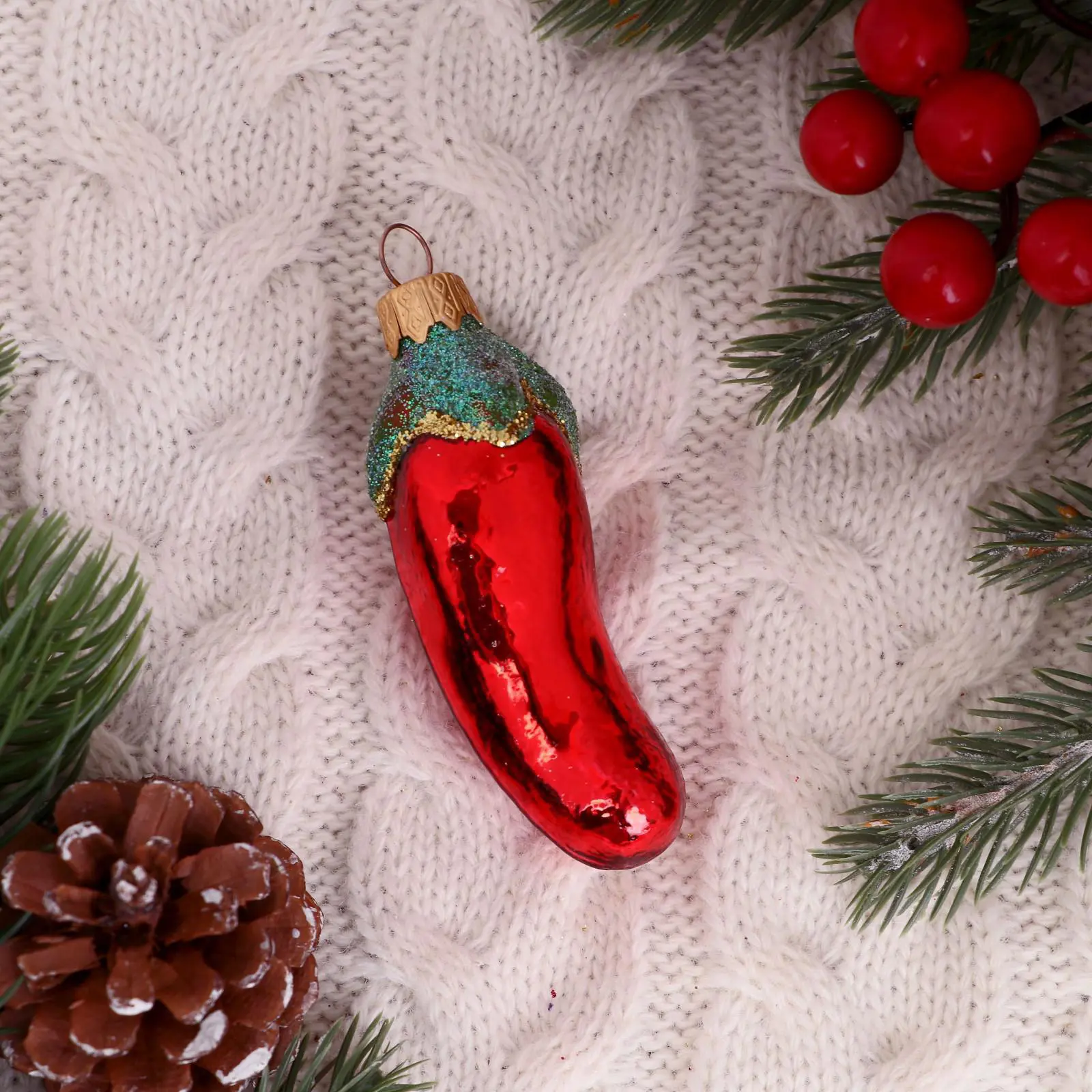 Изображение товара Елочная игрушка Перец Коломеев 5217168 10x3 см красный