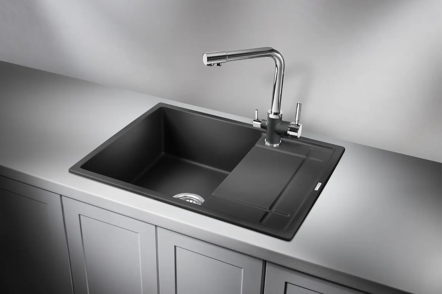 Изображение товара Мойка для кухни врезная Granula GR-6501 49.5x65 см глубина чаши 20 см кварц цвет черный