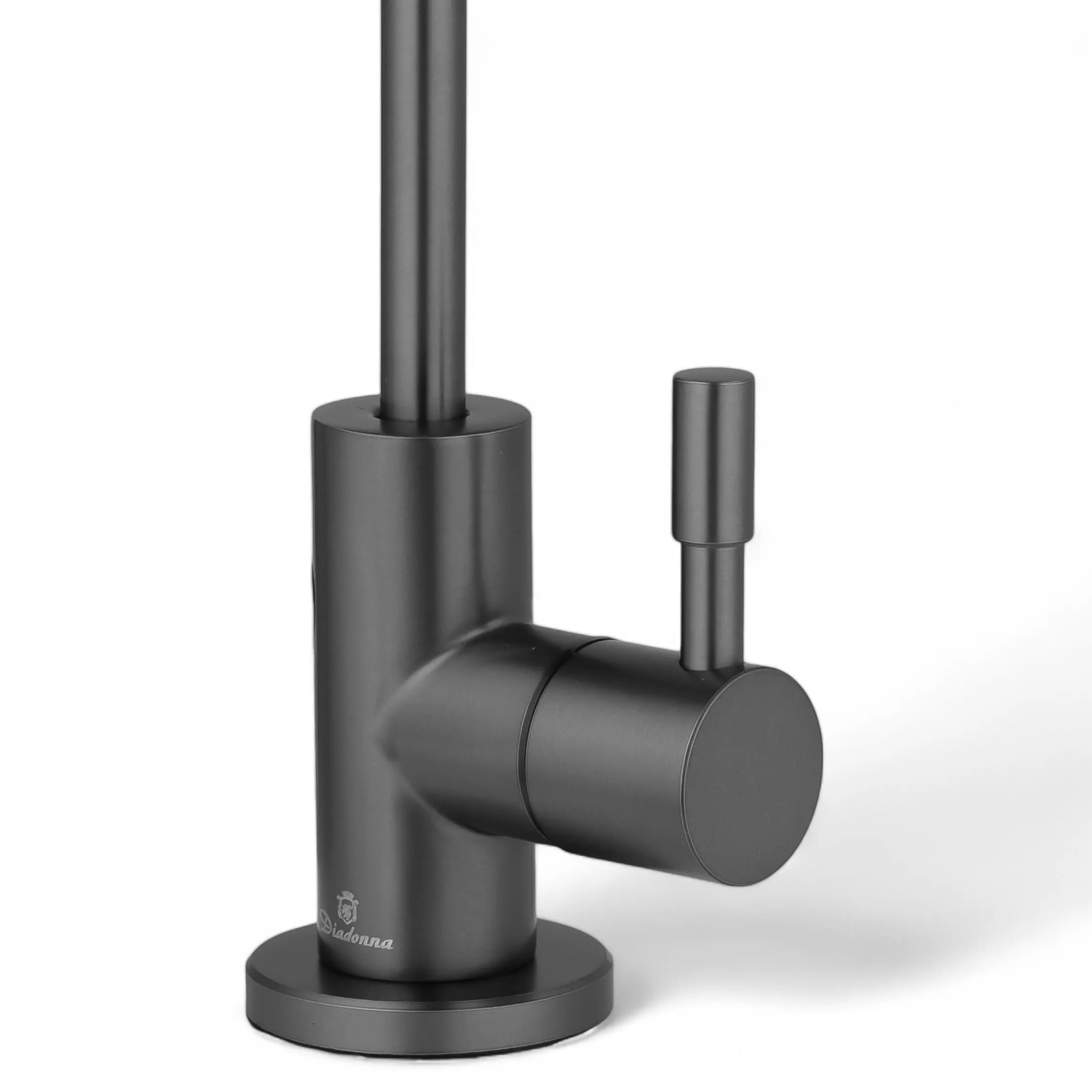 Изображение товара Кран для питьевой воды DIADONNA С-образный из нержавеющей стали графитовый