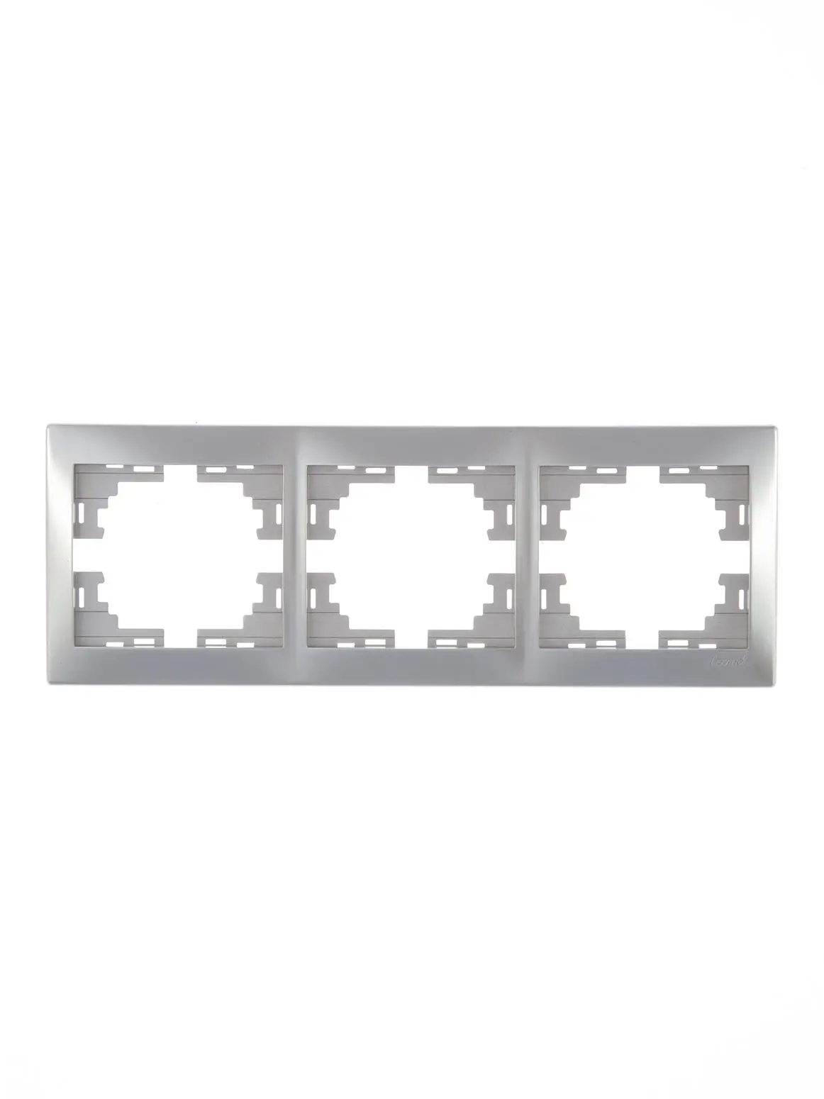 Изображение товара Рамка для розеток и выключателей Lezard Mira 3 поста горизонтальная цвет серый/серебристый