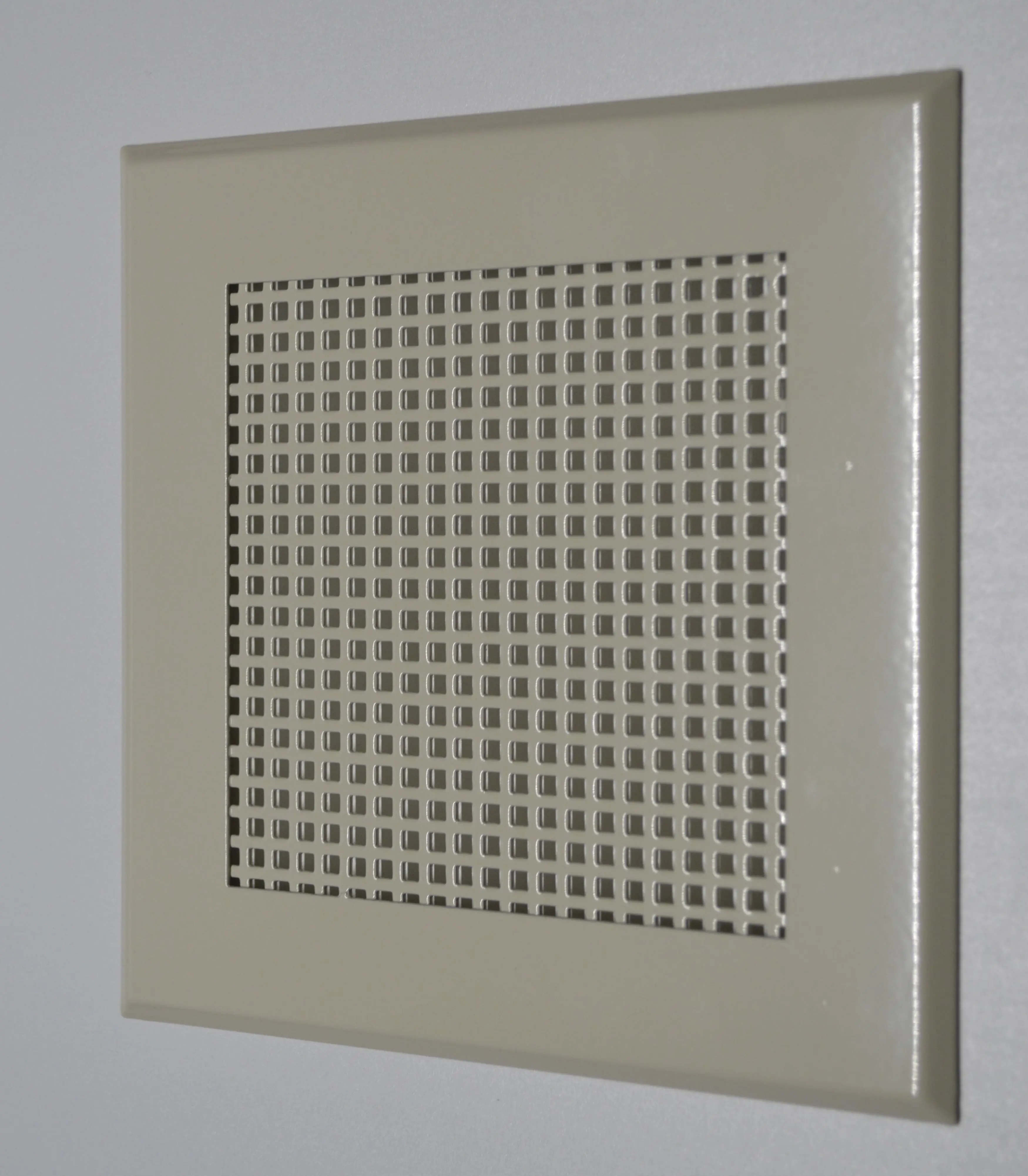 Изображение товара Решетка вентиляционная Шамрай на магнитах VRQ00153 150x150 мм металл цвет кремовый