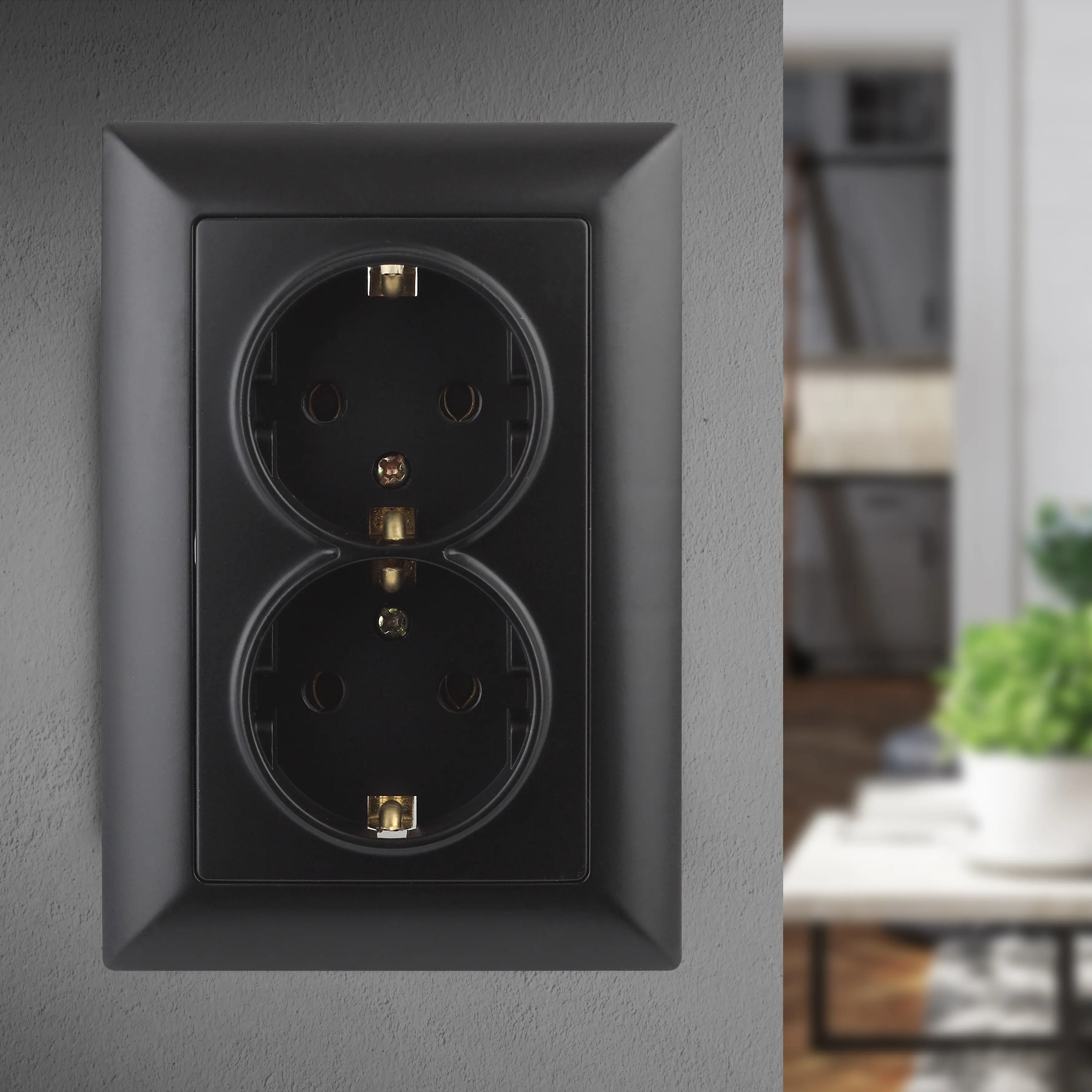 Изображение товара Розетка двойная встраиваемая Intro Solo Б0053677 с заземлением цвет антрацит