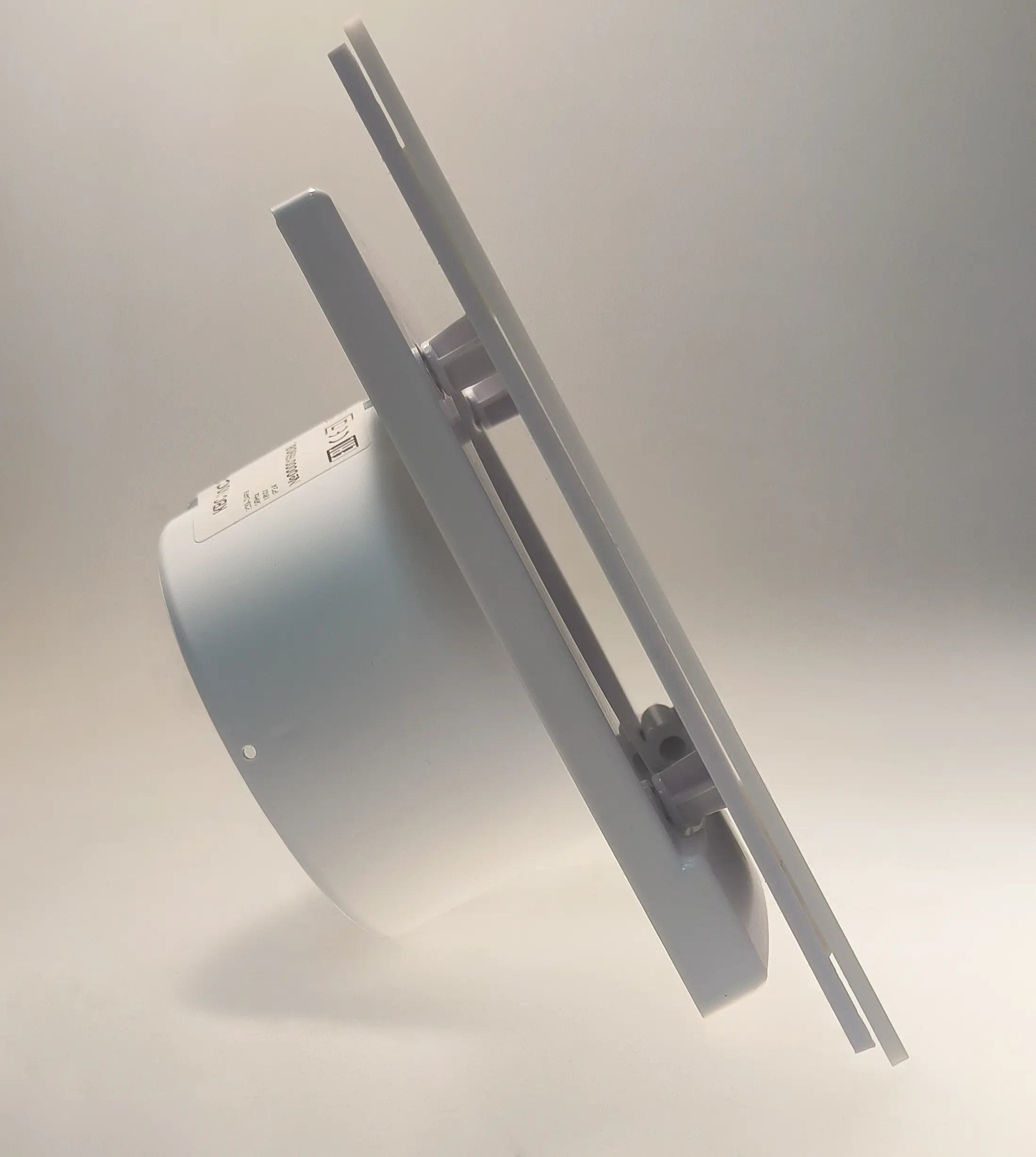 Изображение товара Вентилятор осевой вытяжной Виенто System+ Gorizont D100 мм 26 дБ 105 м³/ч обратный клапан тяговый выключатель цвет белый