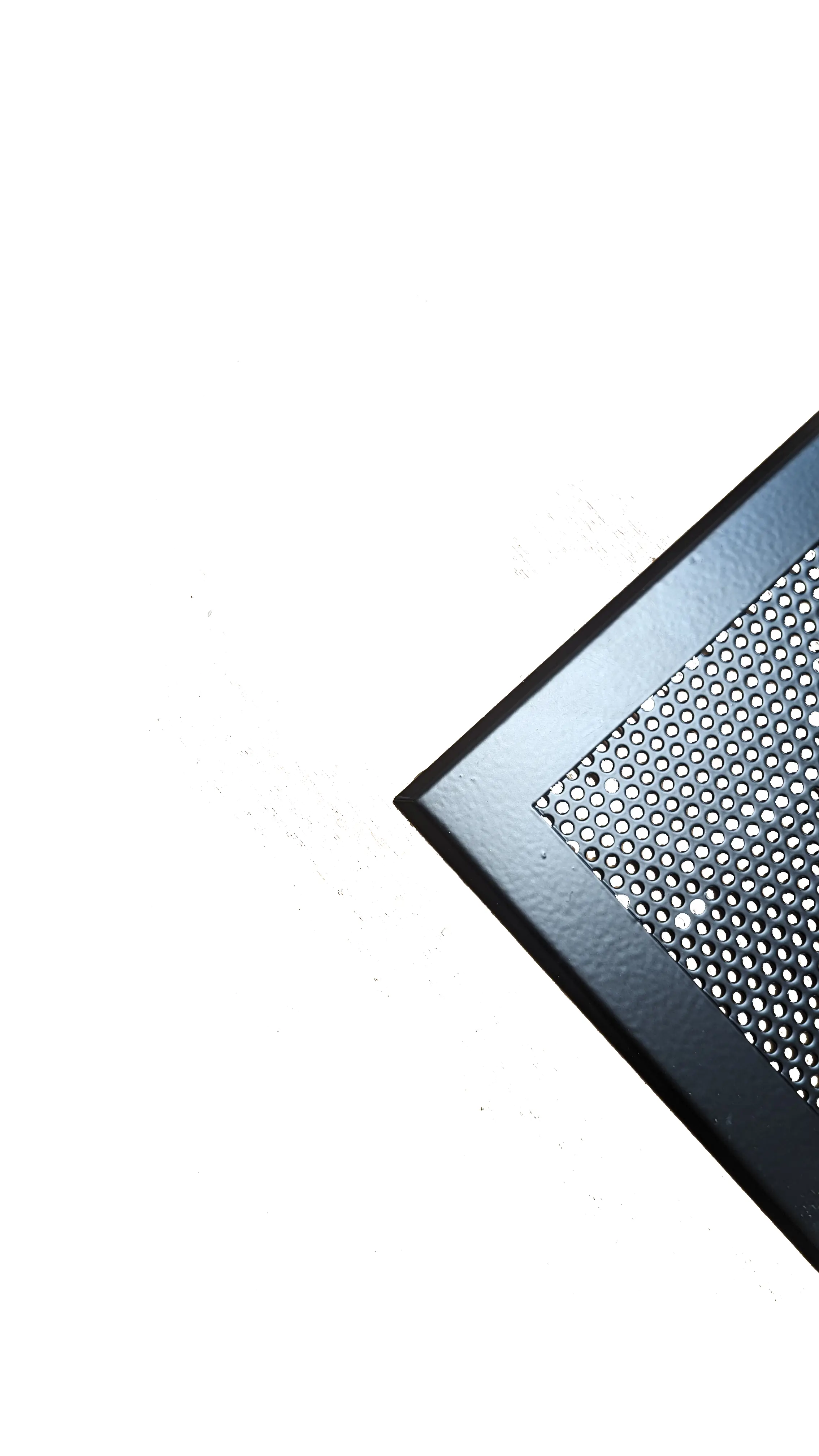 Изображение товара Решетка вентиляционная Шамрай 100x100 мм сталь перфорация цветок цвет черный матовый 2 шт.