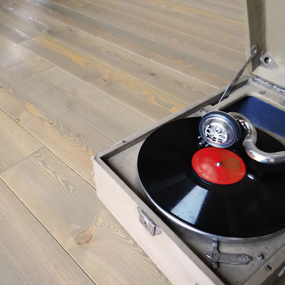 Изображение товара Массивная доска Капучино лиственница кантри УФ-лак толщина 15 мм 2.184 м², цена за упаковку