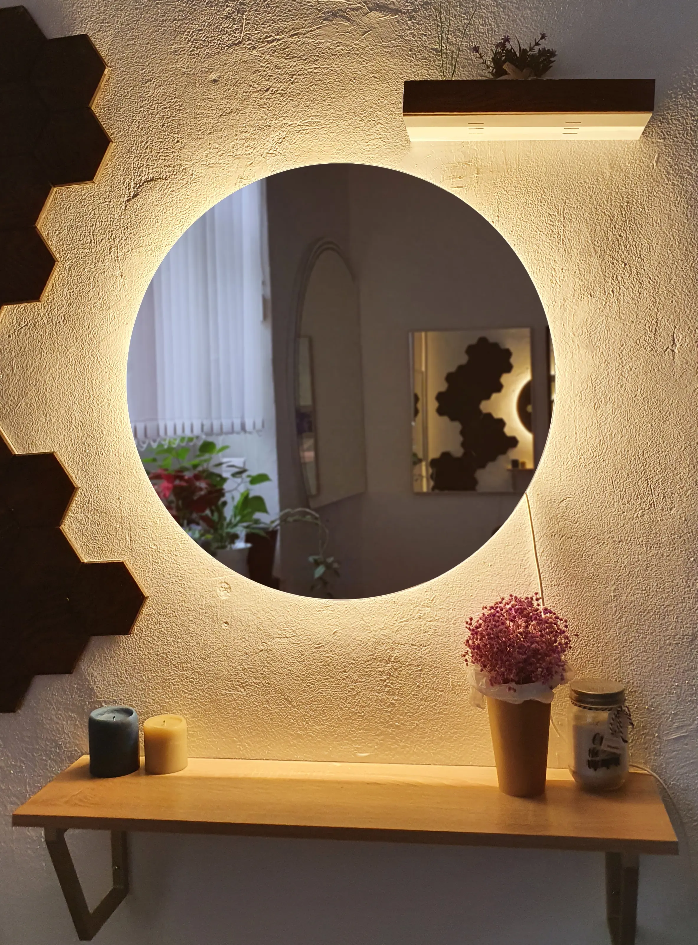 Изображение товара Зеркало для ванной Alfa mirrors Gna-5 GNa-5AVzVt с подсветкой 50x50см