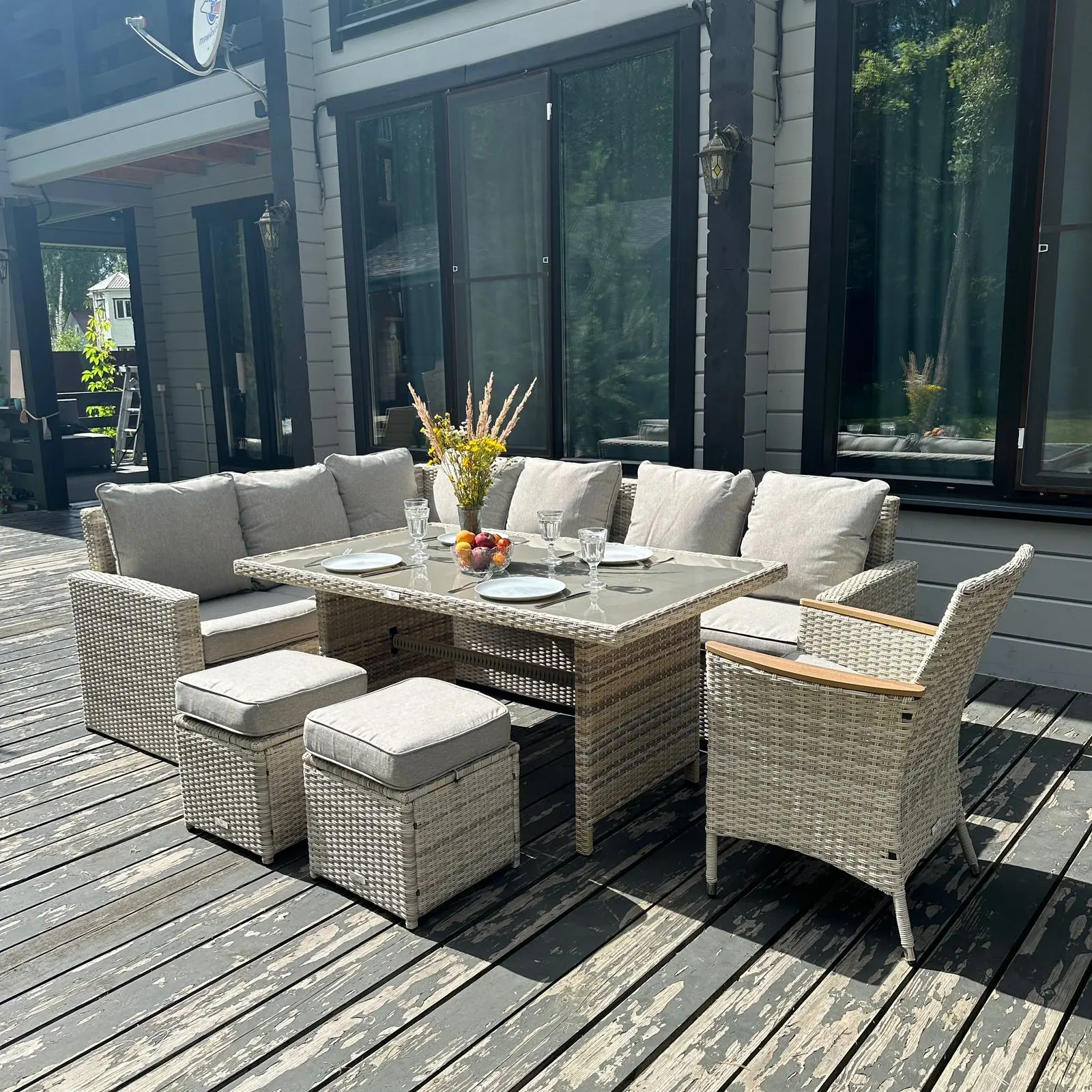 Изображение товара Набор обеденной мебели для сада Royal family Zorro Wood искусственный ротанг бежевый 5 предметов