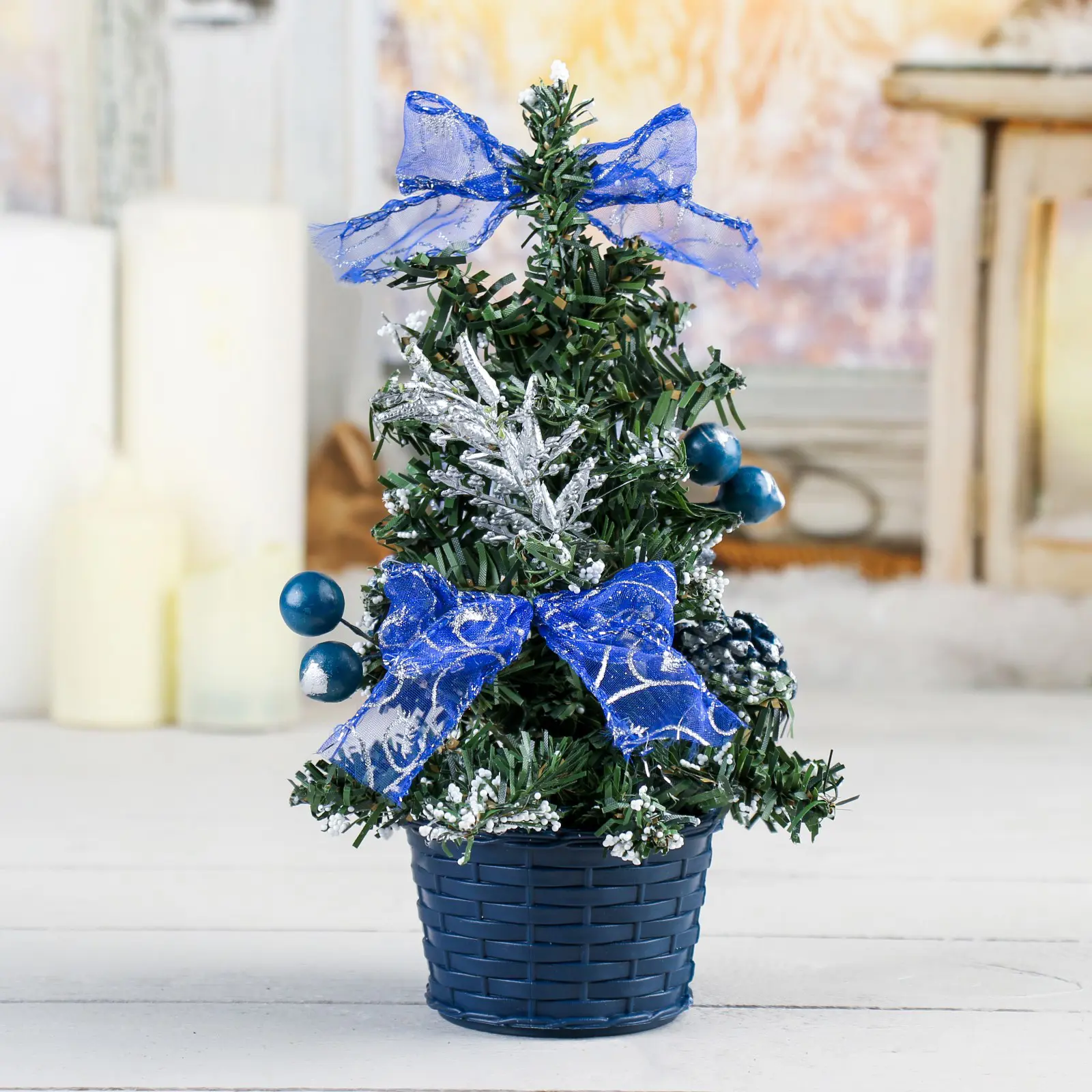 Изображение товара Ель новогодняя искусственная Зимнее волшебство Искринка 20см 538795