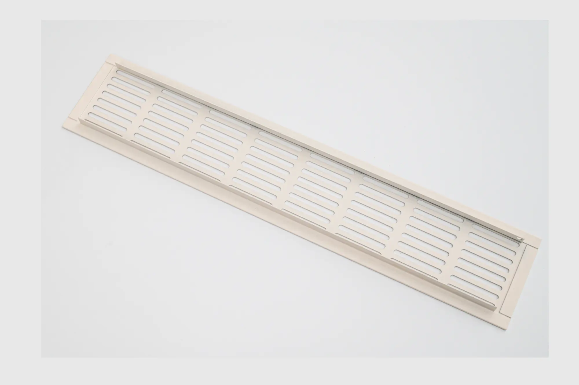 Изображение товара Решетка вентиляционная Шамрай VRZ600100Marble 100x600 мм оцинкованная сталь цвет мрамор