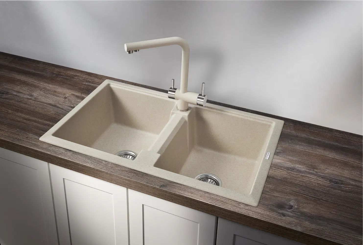 Изображение товара Мойка кухонная Granula кварцевая GR-8101 810x500 мм пирит