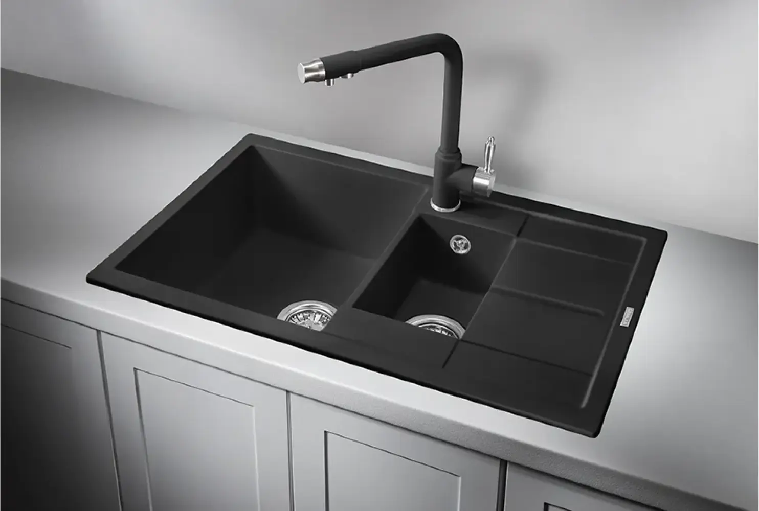 Изображение товара Врезная мойка Granula 78x50x20.5 см кварц цвет черный