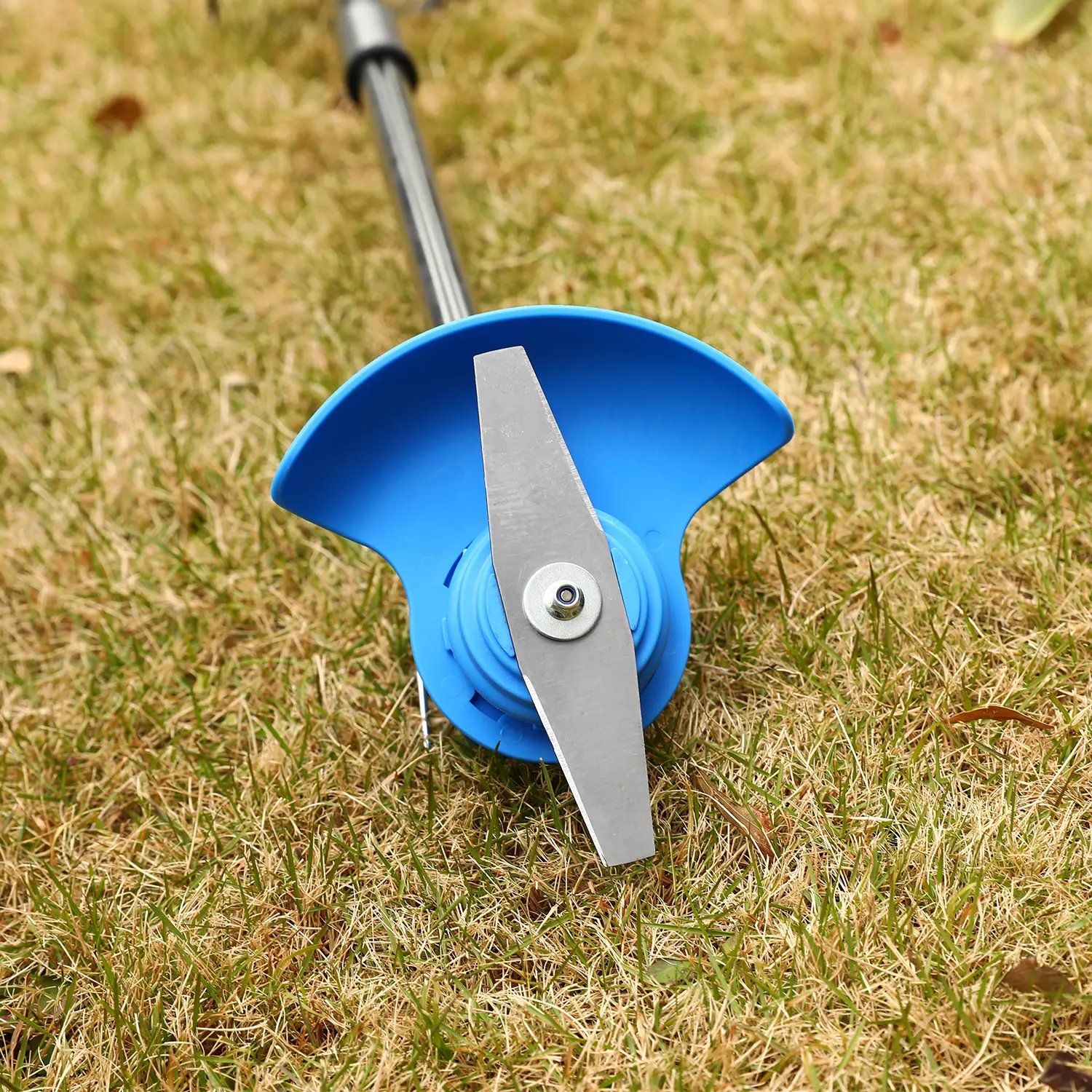 Изображение товара Триммер аккумуляторный Desoon Dstr21 21 В 2x2 Ач АКБ и ЗУ в комплекте