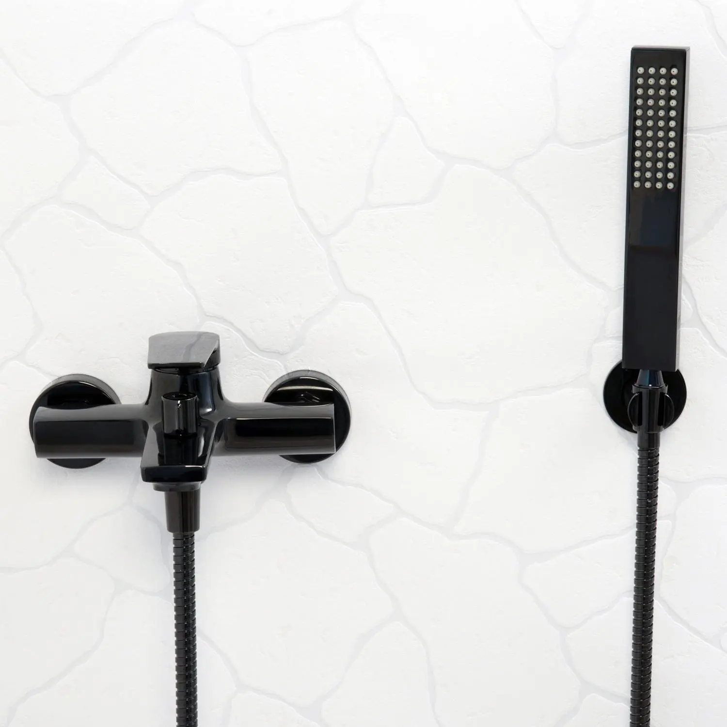 Изображение товара Смеситель для ванны WasserKRAFT 6601 цвет черный