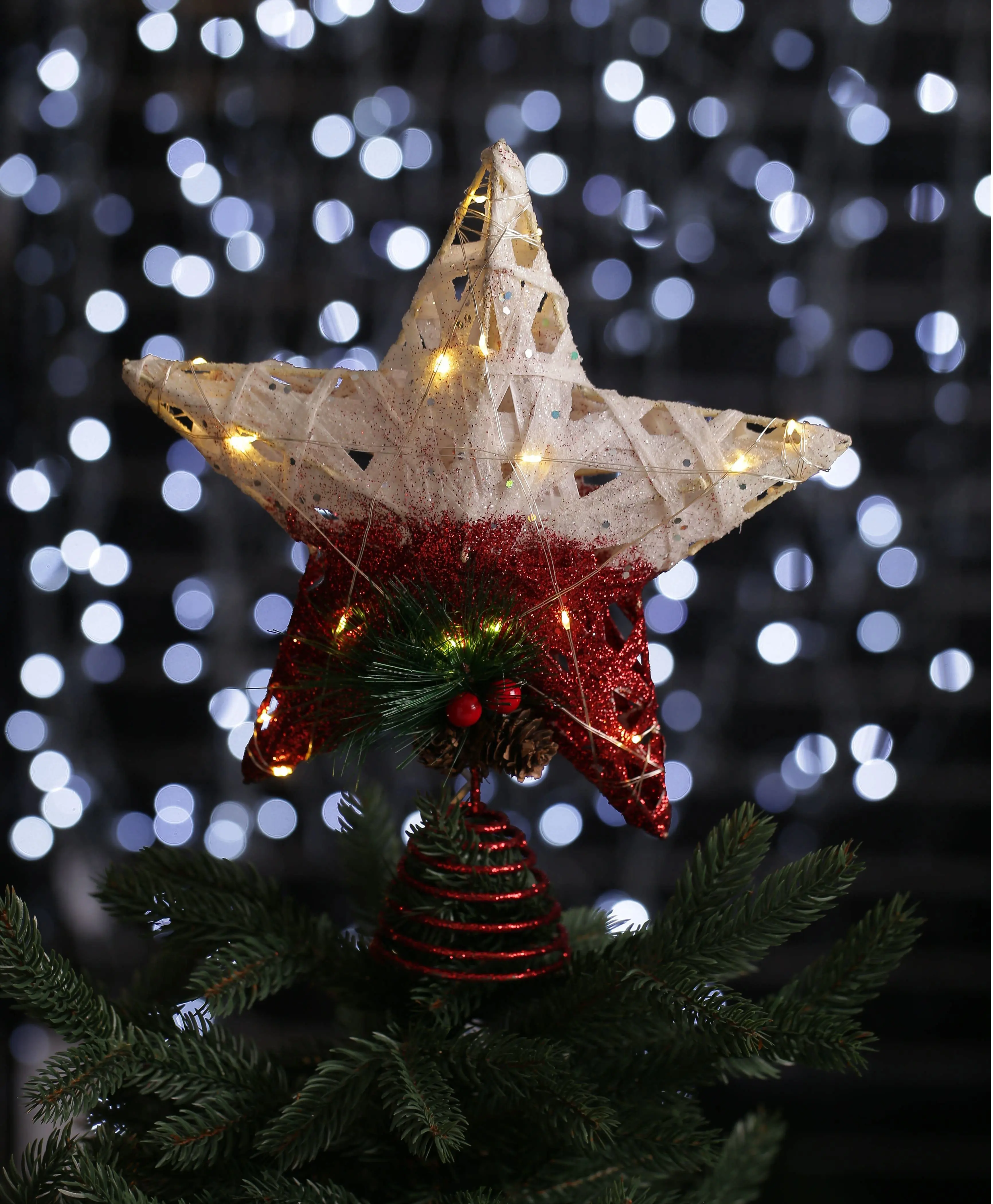 Изображение товара Верхушка на елку Merry green Звезда с диодами h 25 см красный