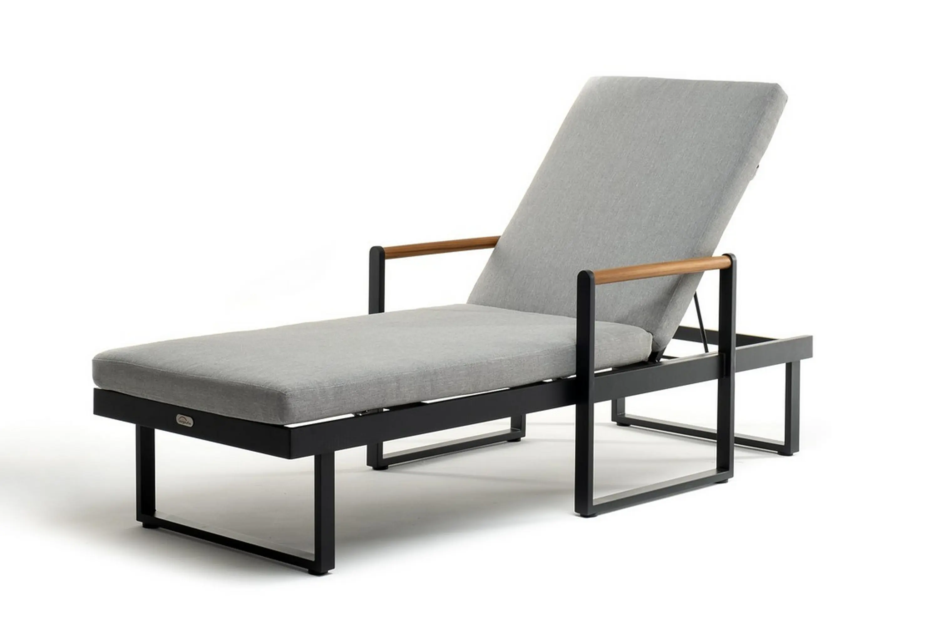 Изображение товара Шезлонг Joygarden Maya 190x73 см темный графит с подушками