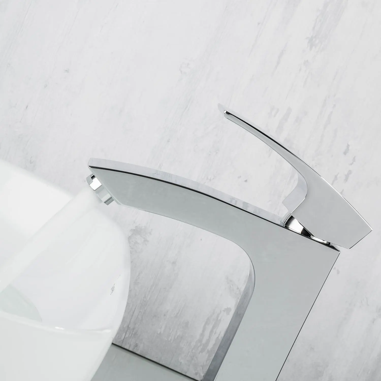 Изображение товара Смеситель для раковины Gappo 546123 однорычажный цвет сталь