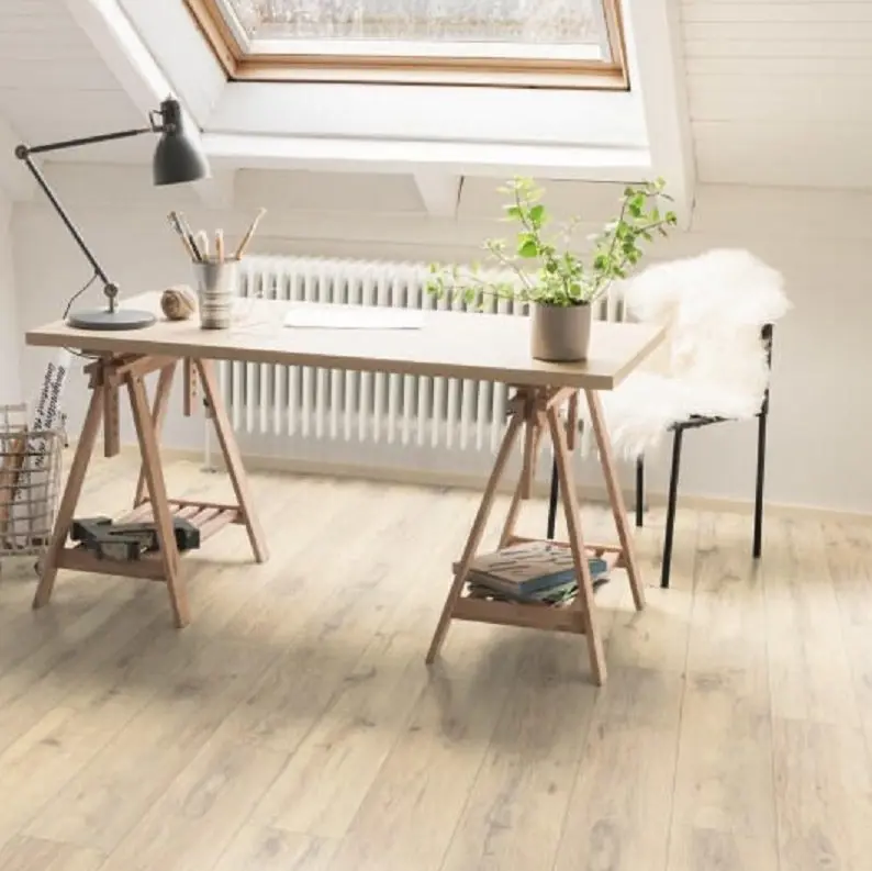 Изображение товара Ламинат Woodstyle Дуб Сомрсет 33 класс толщина 8 мм с фаской 1.99 м²