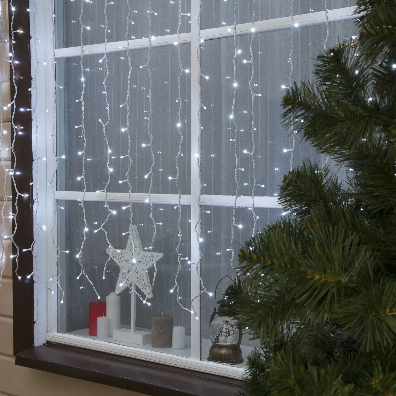 Изображение товара Электрогирлянда универсальная Luazon lighting 3584249 занавес 2x2 м 360 ламп прозрачный 1 режимов работы