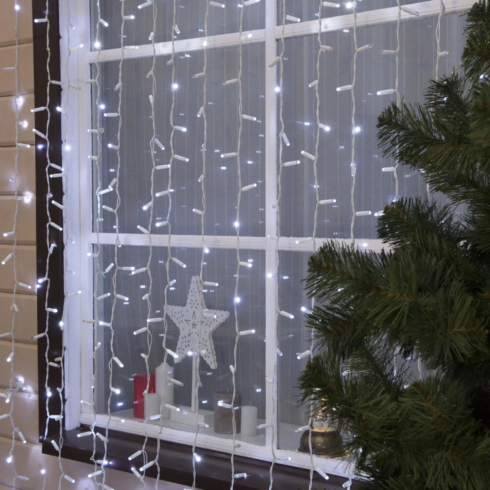 Изображение товара Электрогирлянда универсальная Luazon lighting 3584275 занавес 2x2 м 760 ламп разноцветный 1 режим работы