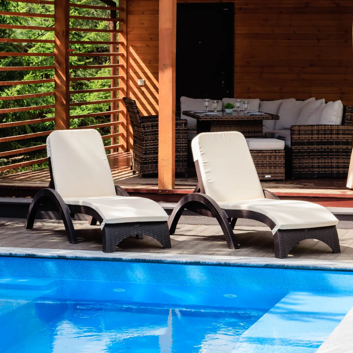 Изображение товара Шезлонг Royal Family MARK с регулируемой спинкой и подушками, коричневый, 187x73x44 см