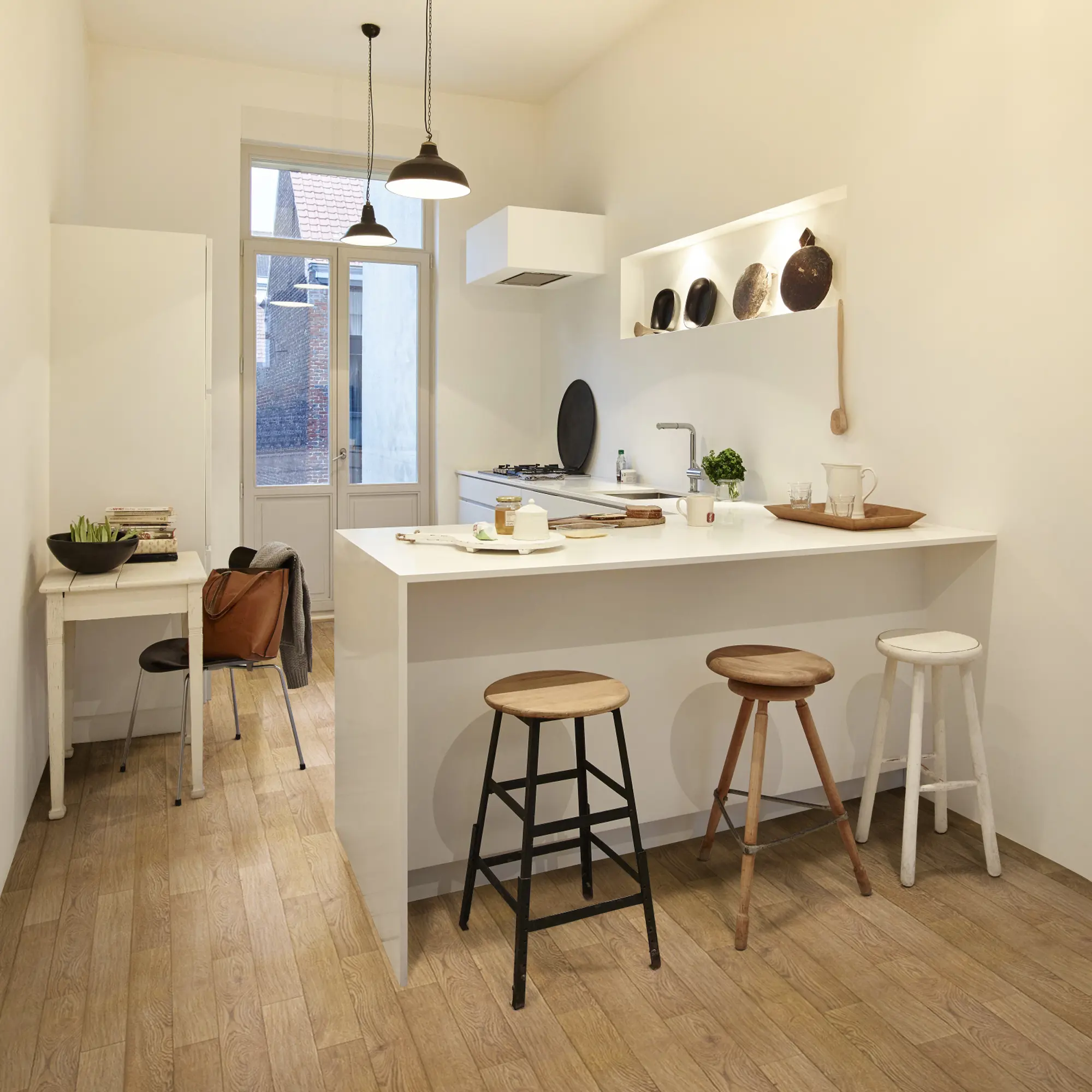 Изображение товара Линолеум «Стронг Плюс Дуб Ванильный» 42 класс 3 м